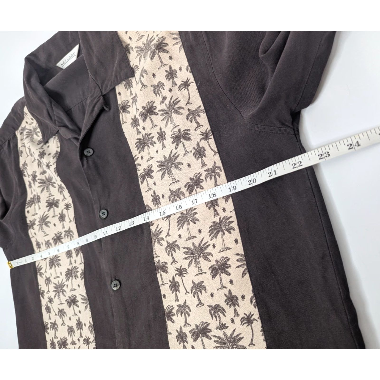 Vintage VINTAGE Methode Silk Bowling Panel Palm Shirt Men's M Short Sleeve Button Up Loop Collar Hawaiian Floral Brown Silk Size US M / EU 48-50 / 2 - 6 Thumbnail