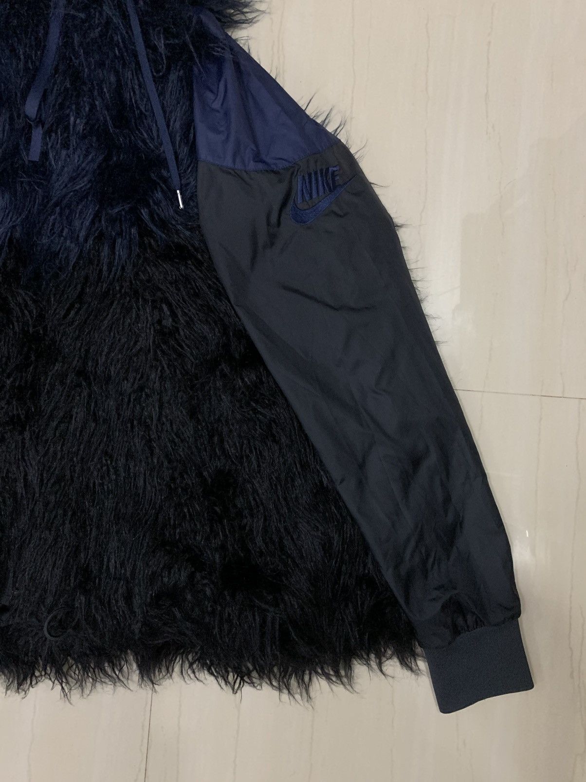 Nike × Sacai NIKELAB x SACAI PLUSH WINDRUNNER JACKET Size XS / US 0-2 / IT 36-38 - 4 Thumbnail