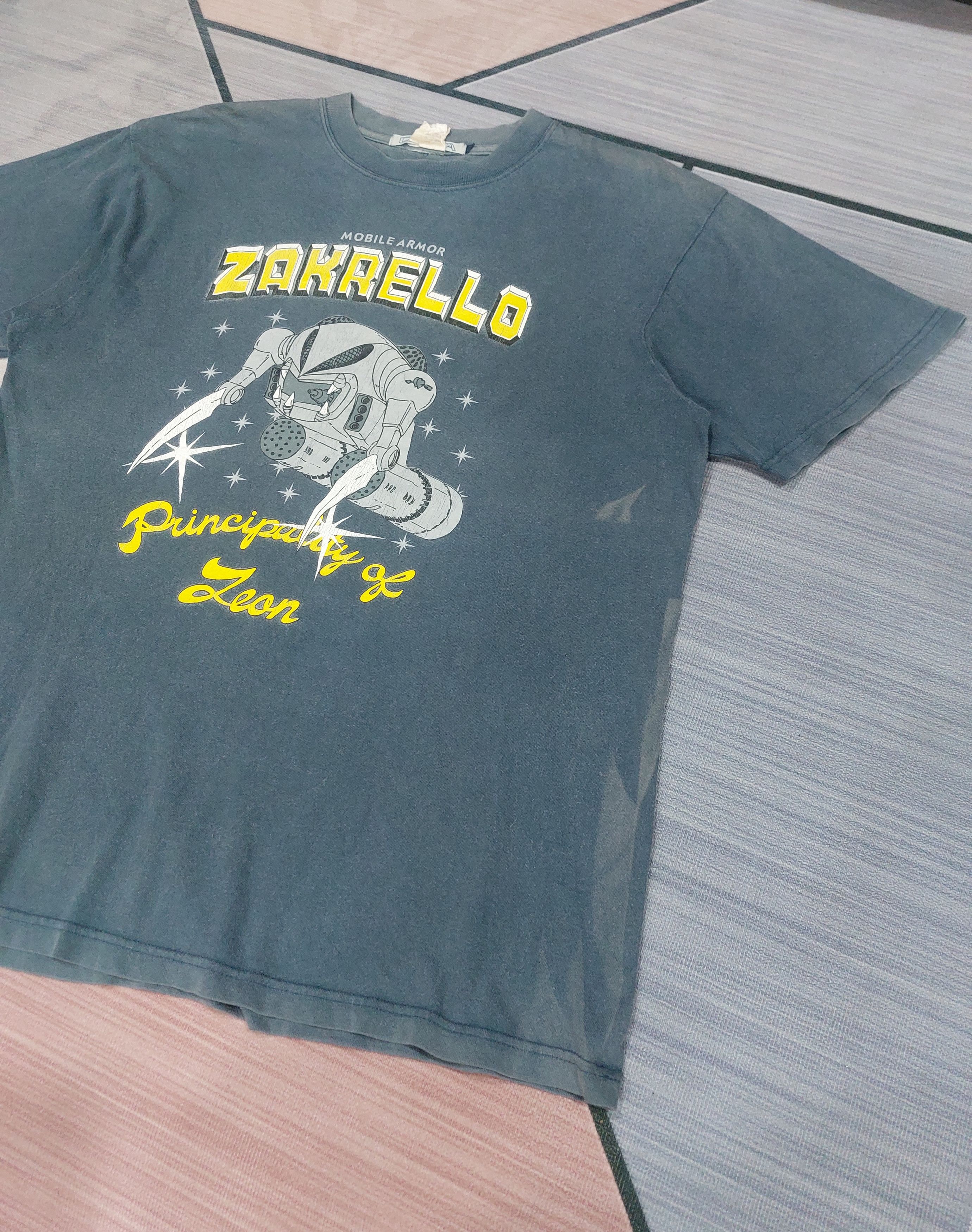 Anime × Japanese Brand × Vintage 🔥🔥🔥GUNDAM Y2K ZAKRELLO PRINCIPALITY OF ZEON SUN FADED TEE Size US L / EU 52-54 / 3 - 7 Thumbnail