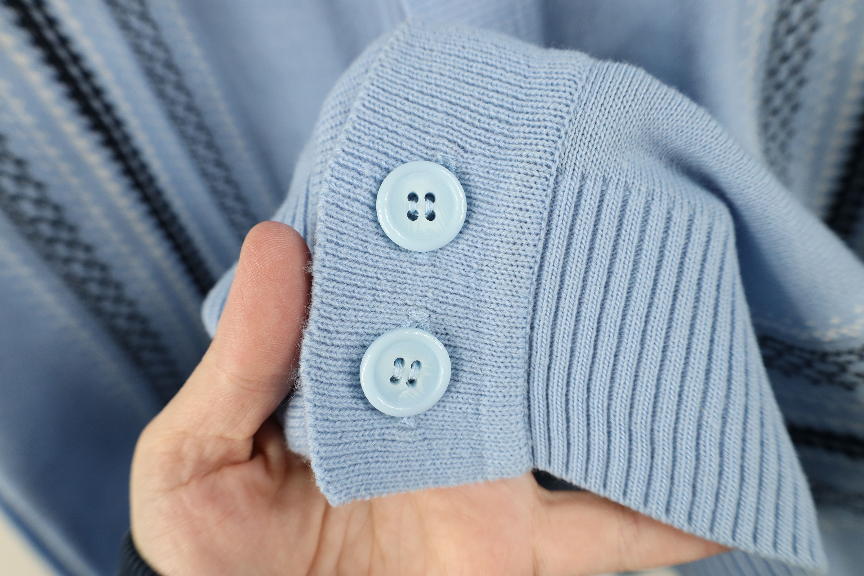 Vintage Vintage 90s Streetwear Knit Cardigan Sweater Carolina Blue Size US L / EU 52-54 / 3 - 4 Thumbnail