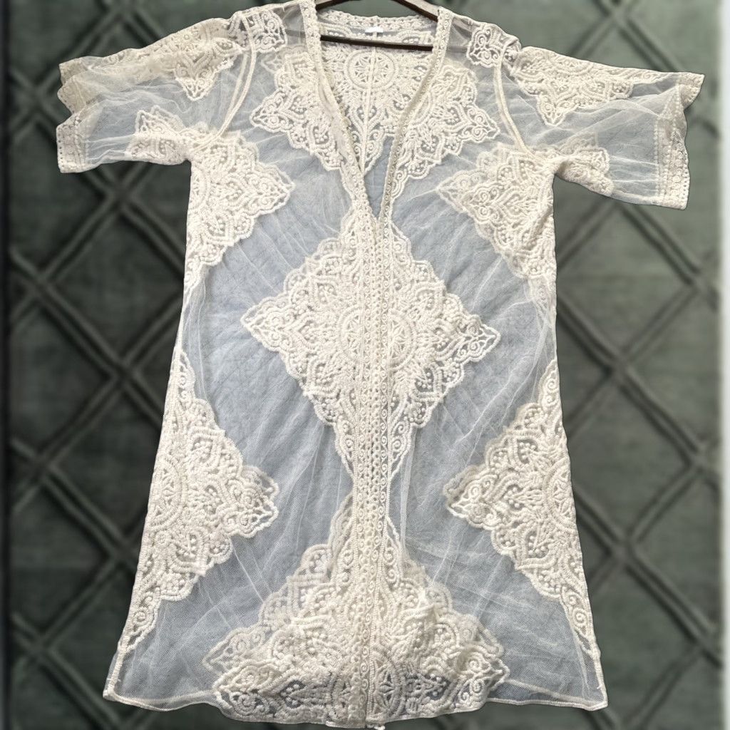Vintage VINTAGE Modern Bohemia Sheer Lace Kimono Duster Women’s M Ivory Embroidered Boho Size M / US 6-8 / IT 42-44 - 1 Thumbnail