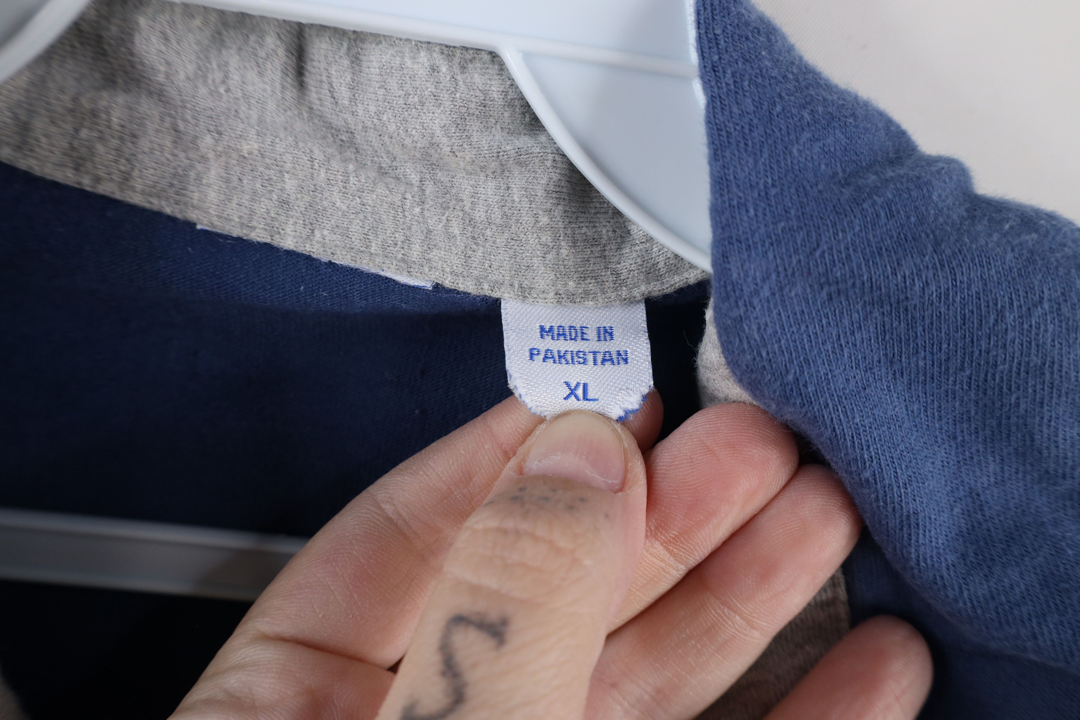 Vintage Vintage 90s Streetwear Panel Collared Pullover Polo Shirt Size US XL / EU 56 / 4 - 4 Thumbnail
