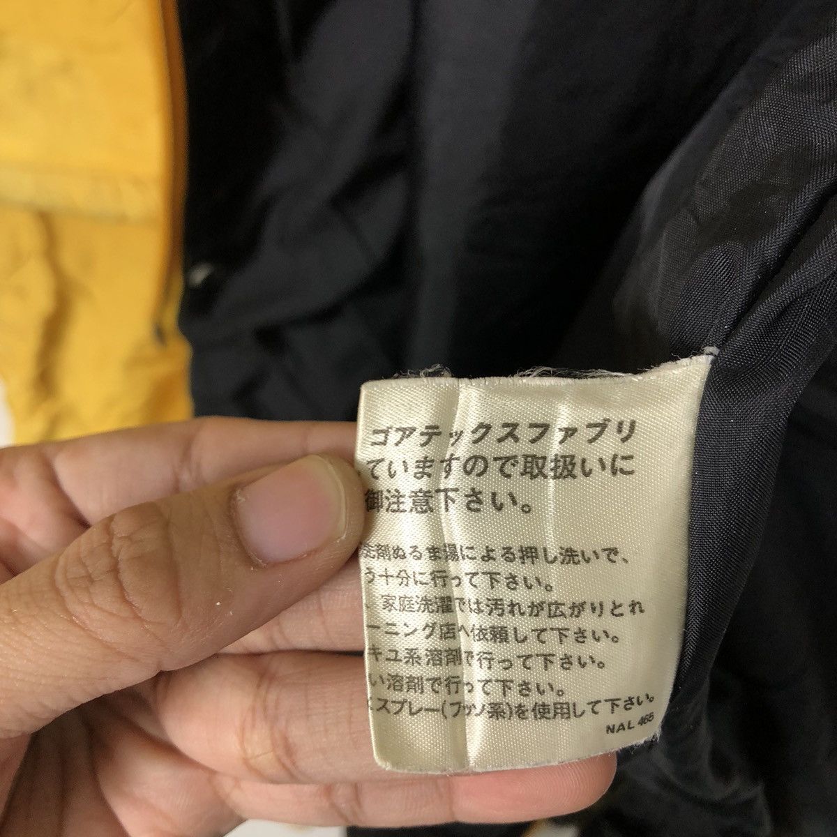 Goretex 🔥Long Jacket Survival Goretex Asics Made in Japan Size US M / EU 48-50 / 2 - 21 Thumbnail