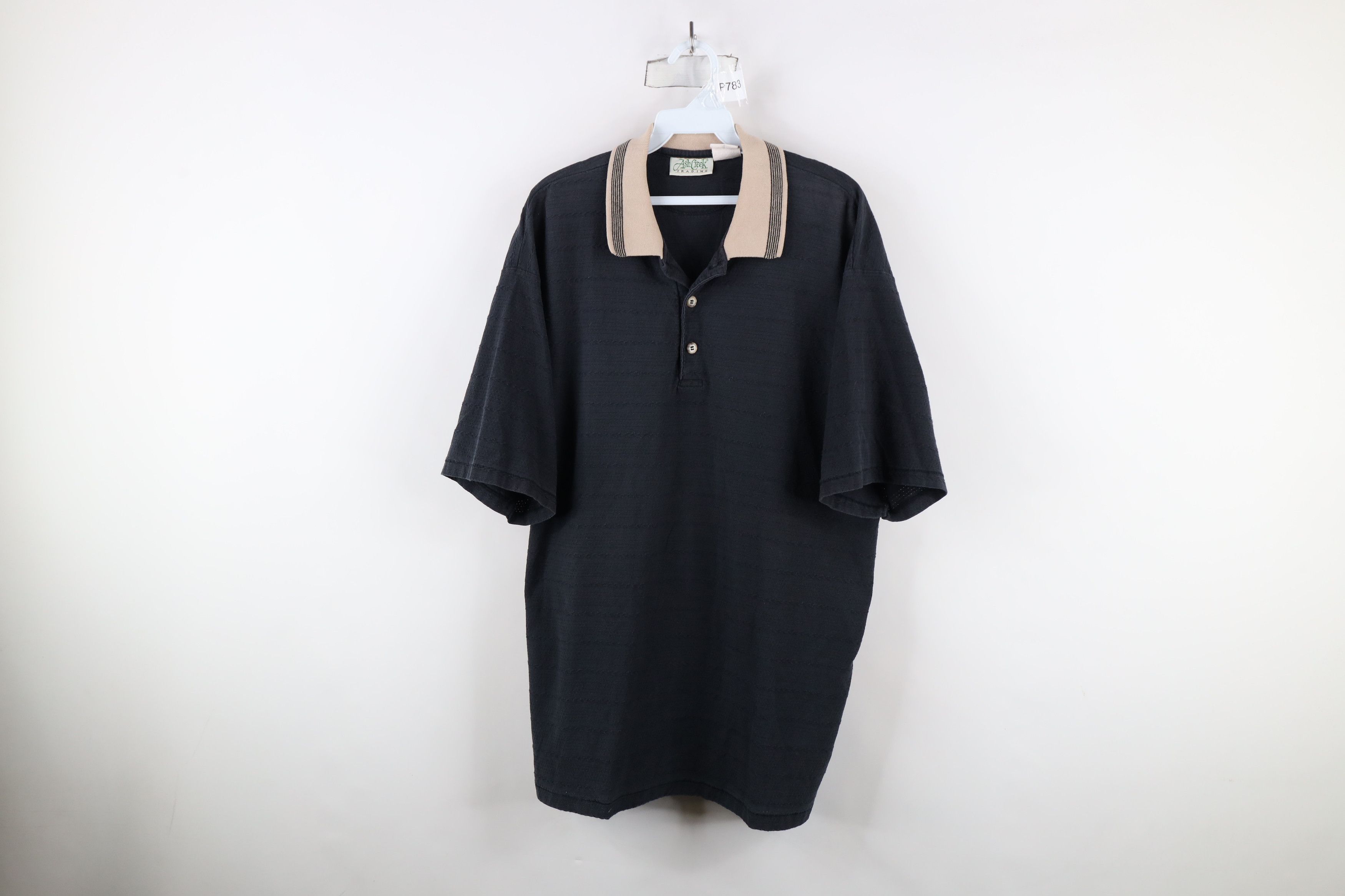 Vintage Vintage 90s Streetwear Textured Knit Collared Polo Shirt USA Size US L / EU 52-54 / 3 - 1 Thumbnail