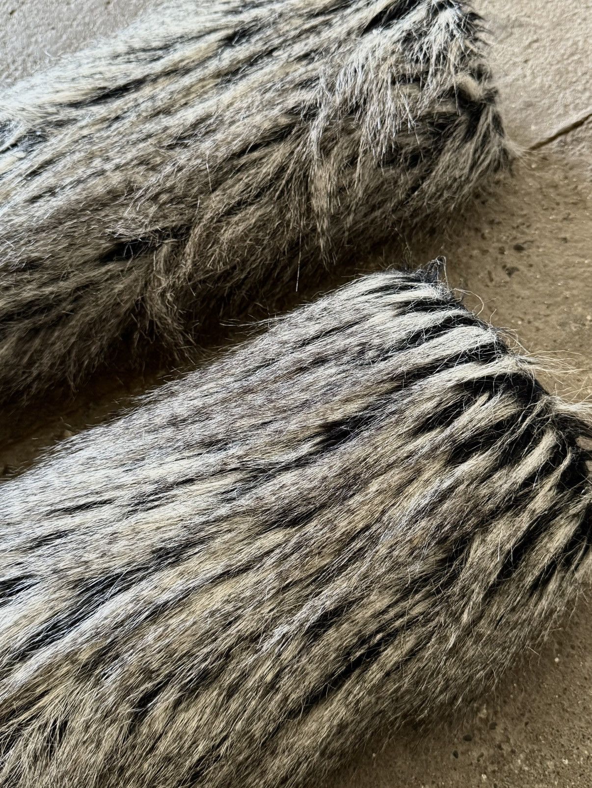 Chanel Chanel - FW2010 - Faux Fur Fantasy -Yeti Boots -Icicle Heels Size US 7 / IT 37 - 16 Thumbnail
