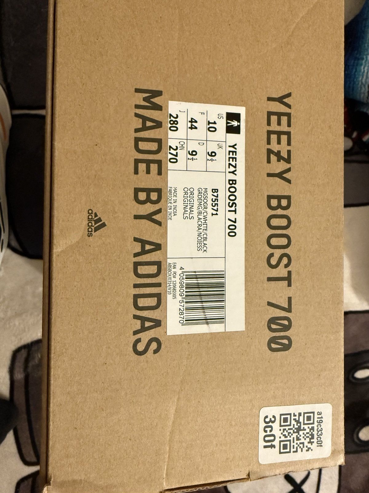Yeezy Yeezy 700 Wave Runner Size US 10 / EU 43 - 3 Thumbnail