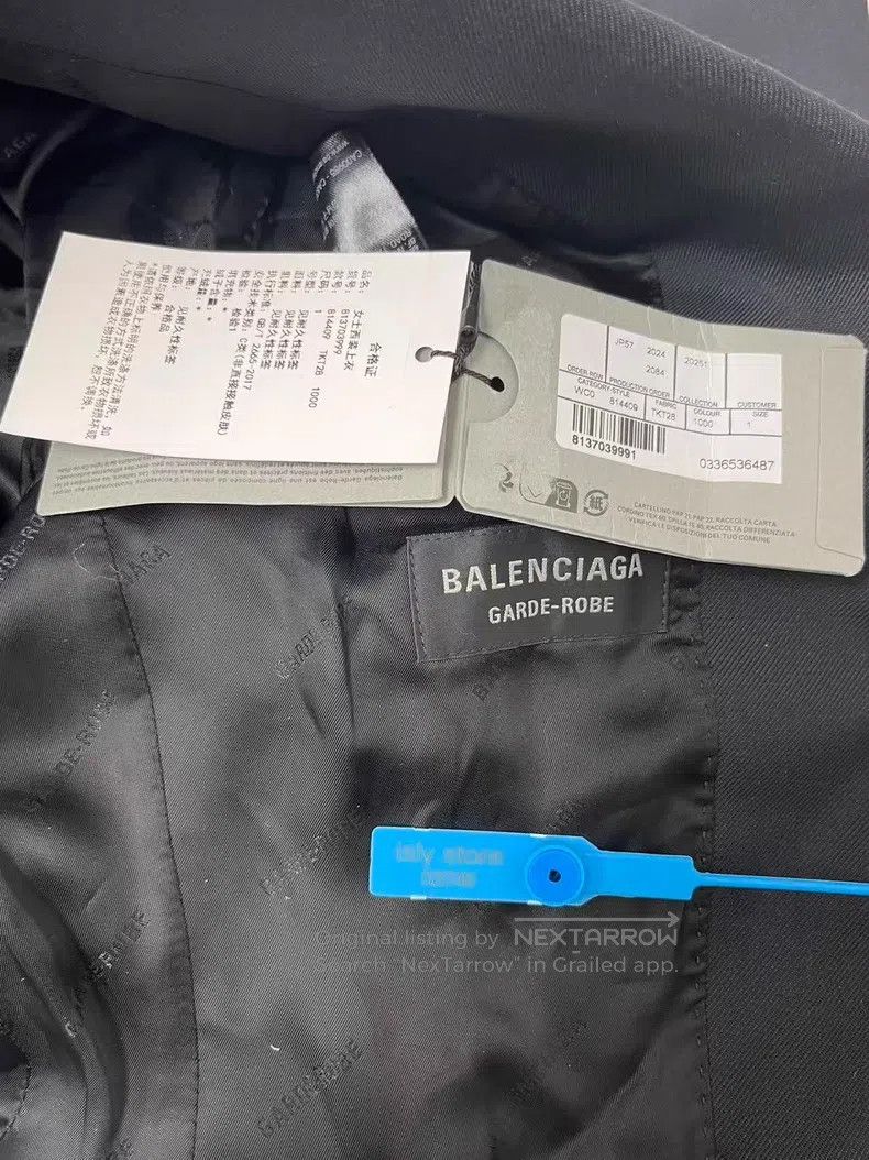 Balenciaga Balenciaga Solid Color Single Breasted Casual Long Sleeve Size US S / EU 44-46 / 1 - 4 Thumbnail