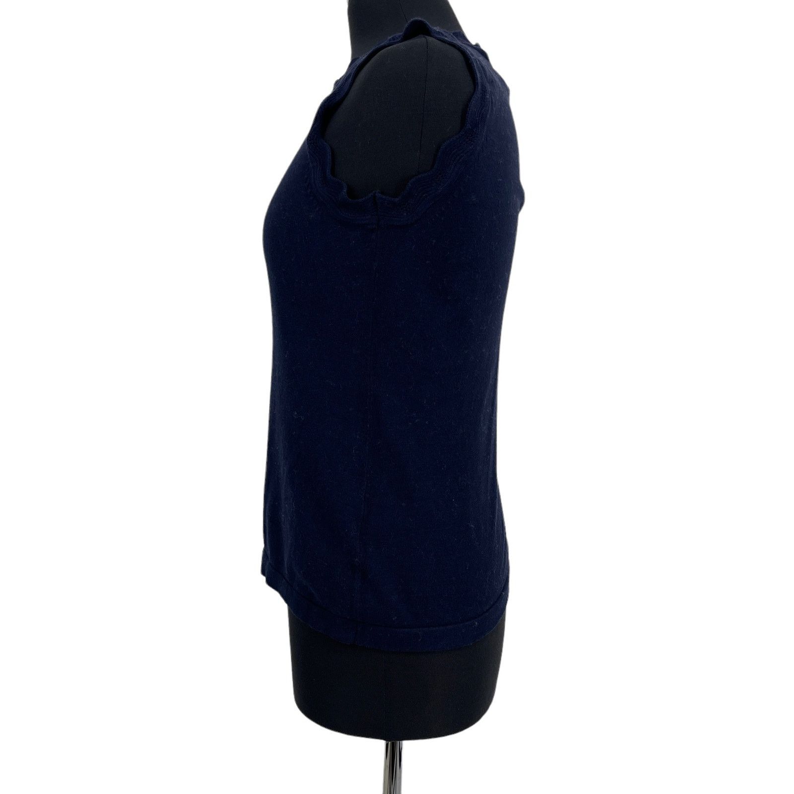 Banana Republic Banana Republic Women’s Blue Scallop Hem Tank Sweater SizeXS Size XS / US 0-2 / IT 36-38 - 2 Thumbnail
