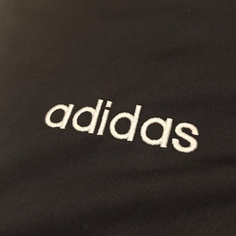 1995-96 𝙉𝙚𝙬𝙘𝙖𝙨𝙩𝙡𝙚 𝙖𝙙𝙞𝙙𝙖𝙨 𝙏𝙧𝙖𝙘𝙠 𝙅𝙖𝙘𝙠𝙚𝙩 - 9/10 - (𝙇)