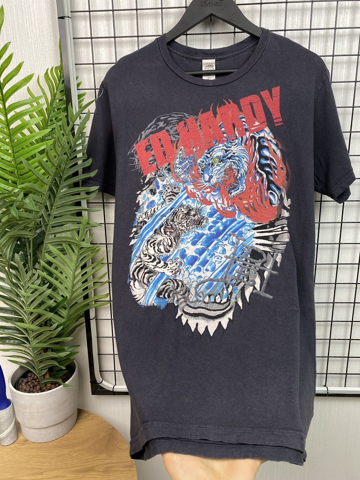 Christian Audigier × Ed Hardy × Vintage Ed Hardy Tiger Print T Shirt Christian Audigier tee Men’s L Size US L / EU 52-54 / 3 - 7 Thumbnail