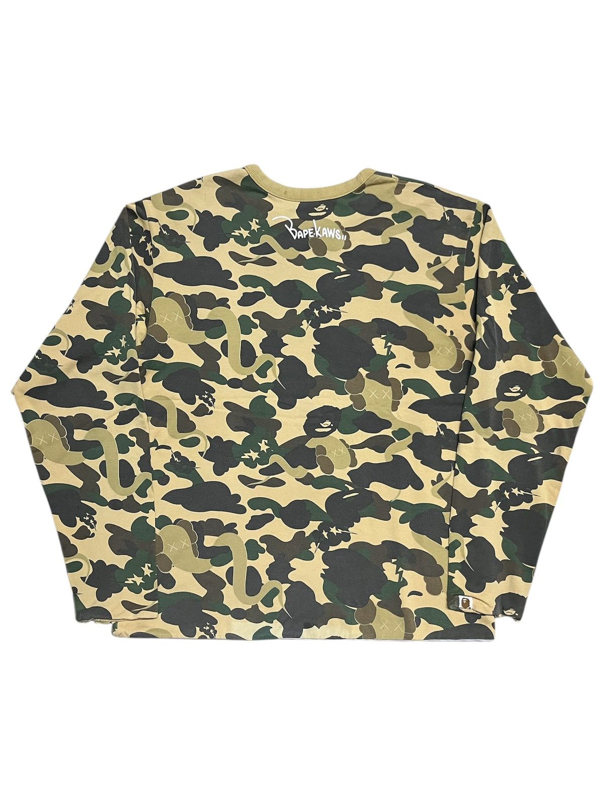 Bape × Kaws OG Bape x Kaws Camo Reversible L/S T-Shirt Distressed Size US M / EU 48-50 / 2 - 6 Thumbnail