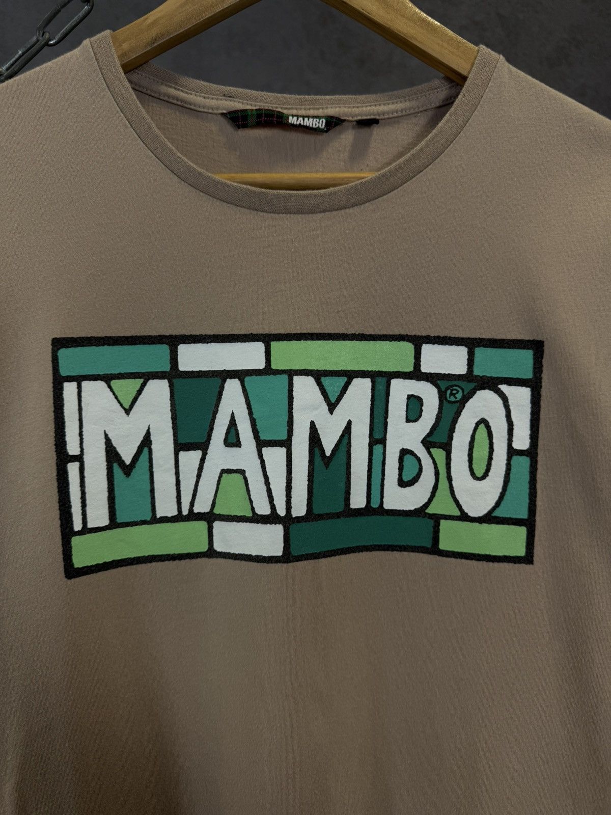 Mambo Mambo big center logo longsleeve Size US M / EU 48-50 / 2 - 3 Thumbnail