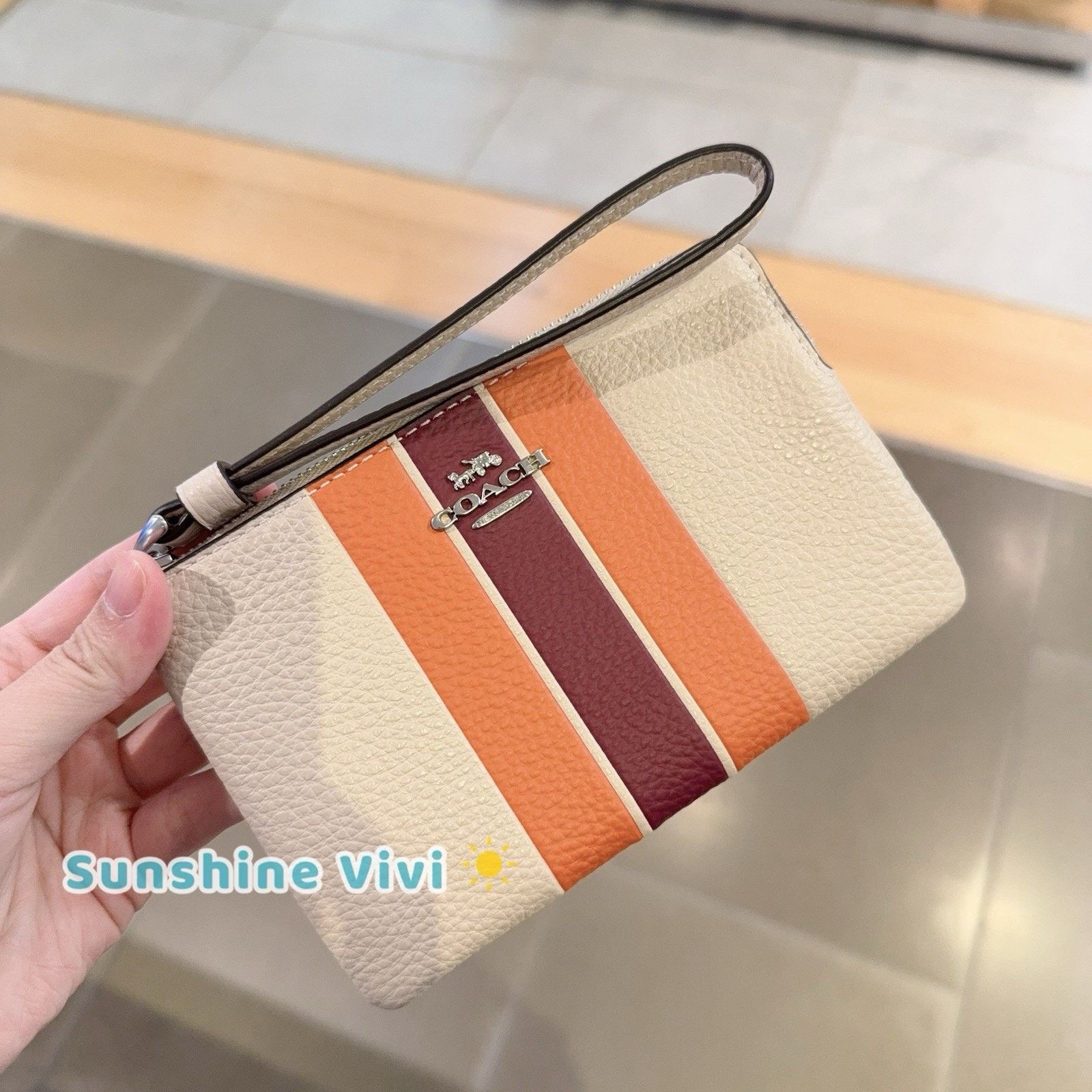 Coach NWT Coach Corner Zip Wristlet Stripe caq77 Ivory Multi Size ONE SIZE - 1 Thumbnail