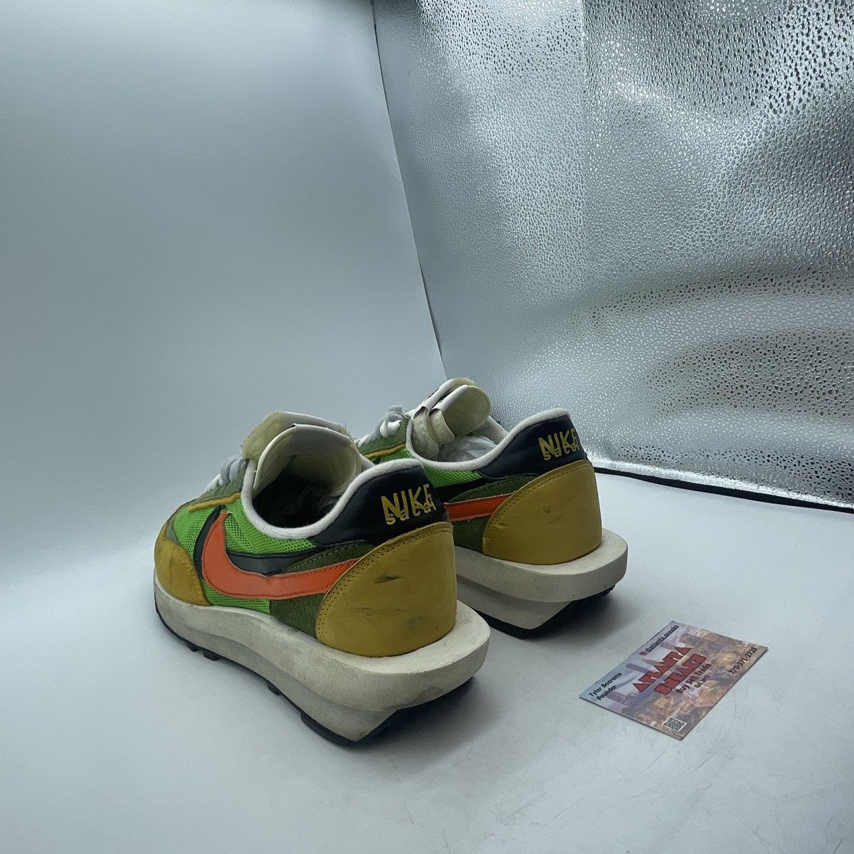 Nike Sacai x ldwaffle green gusto Size US 10.5 / EU 43-44 - 4 Thumbnail