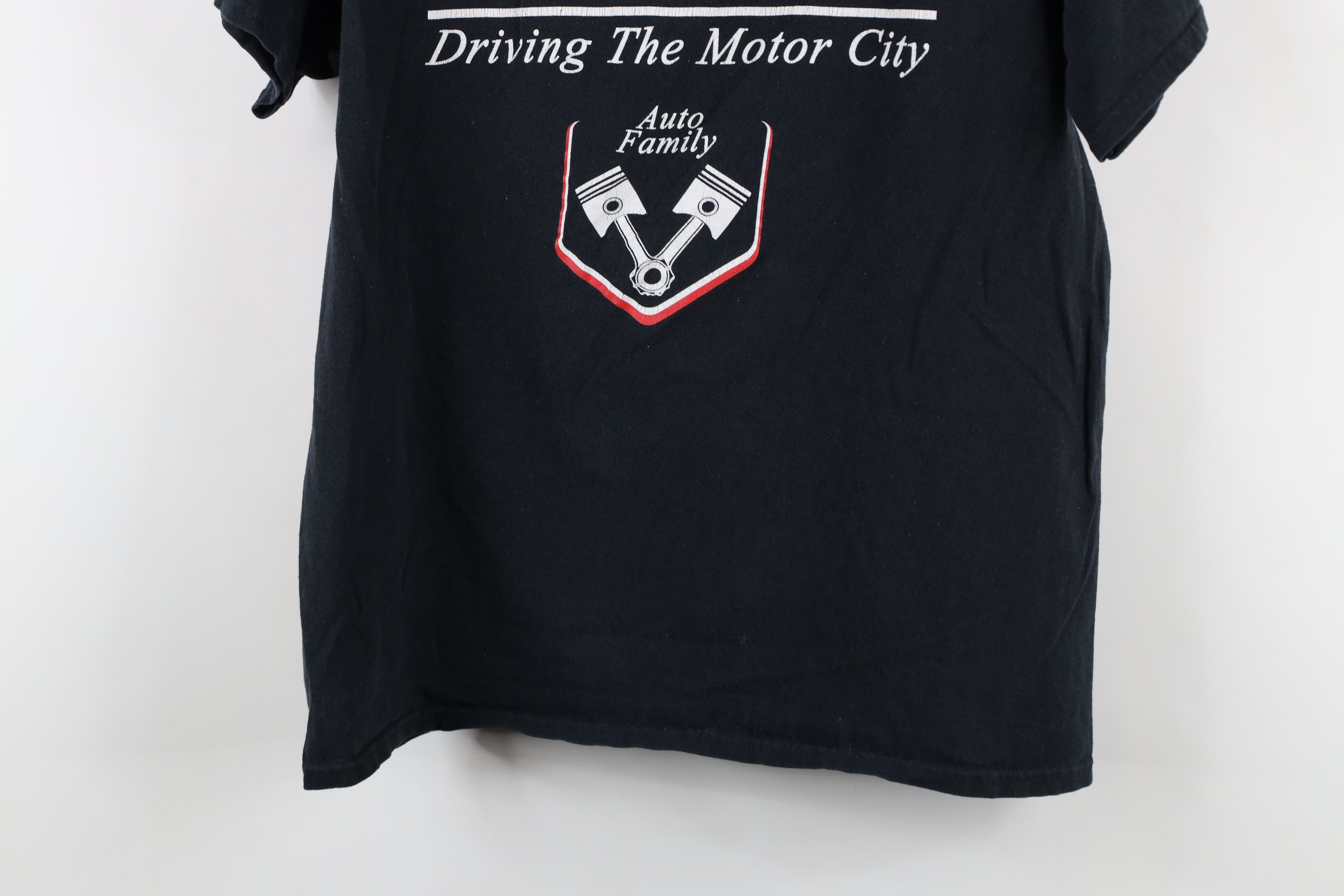 Vintage Vintage The Detroit Garage Motor City Pocket T-Shirt Size US M / EU 48-50 / 2 - 14 Thumbnail