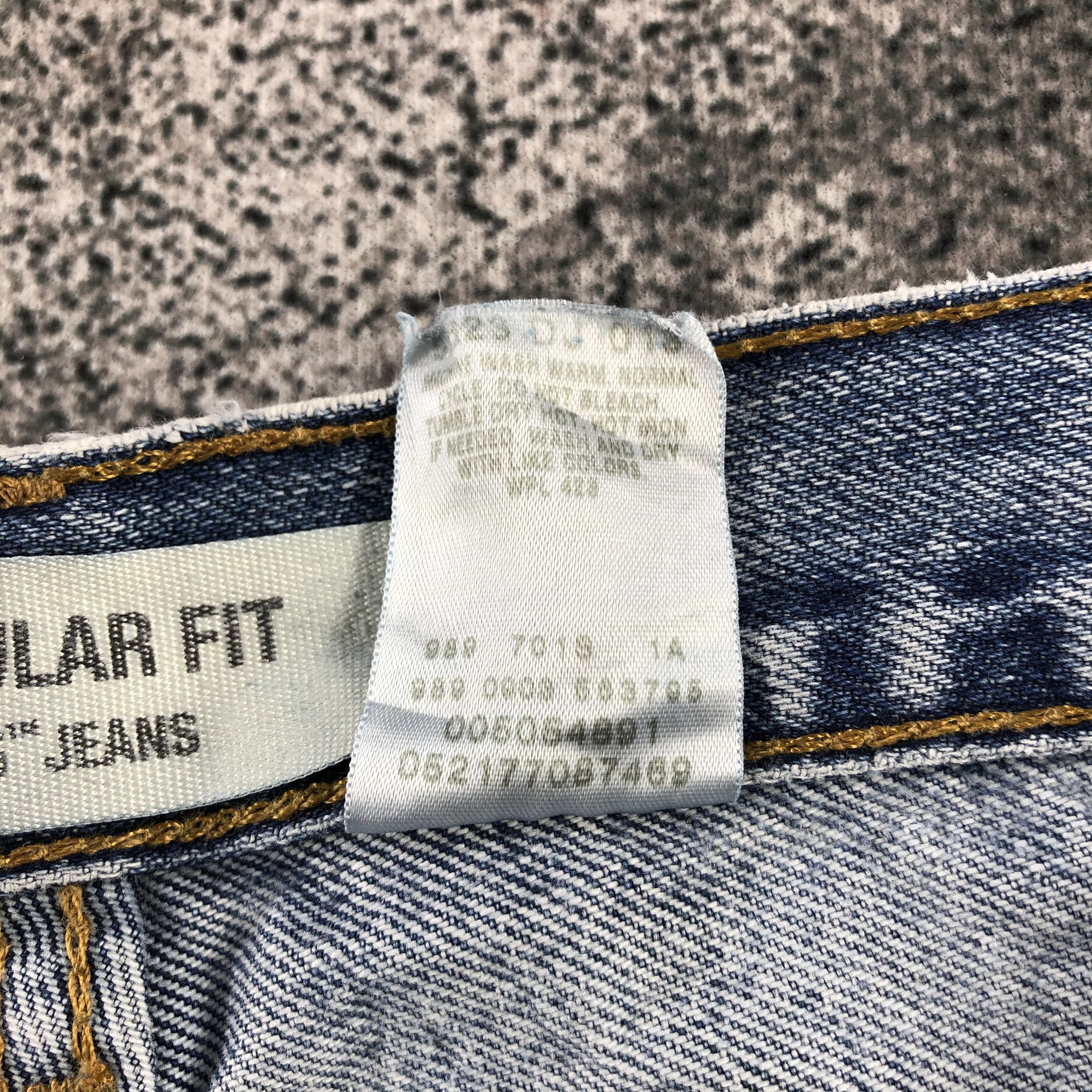 Levi's Vintage Levi's 505 Jeans Distress Regular Fit Denim KJ967 Size US 34 / EU 50 - 18 Thumbnail