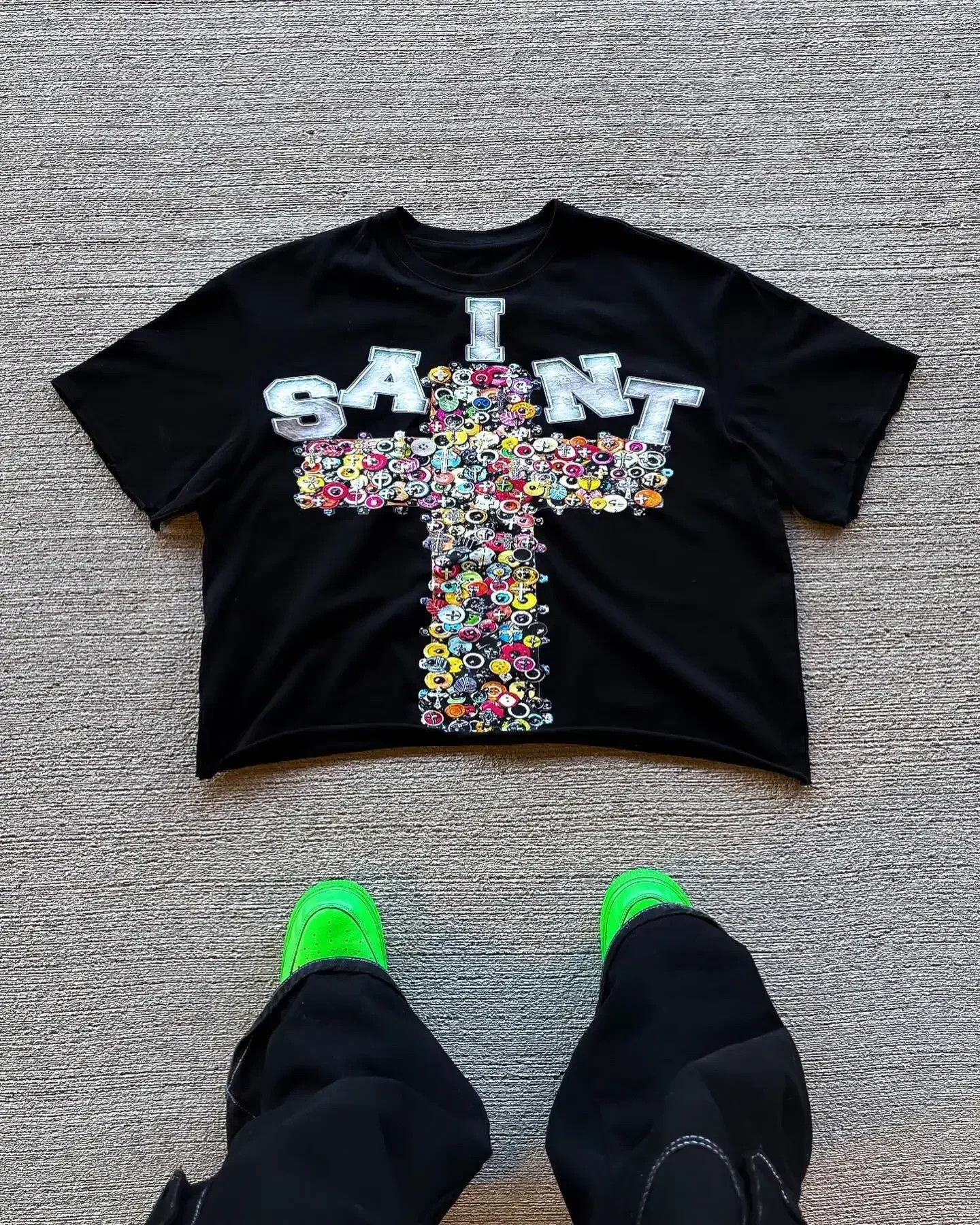 Vintage Black Cross Print Gothic Tee Size US L / EU 52-54 / 3 - 1 Thumbnail
