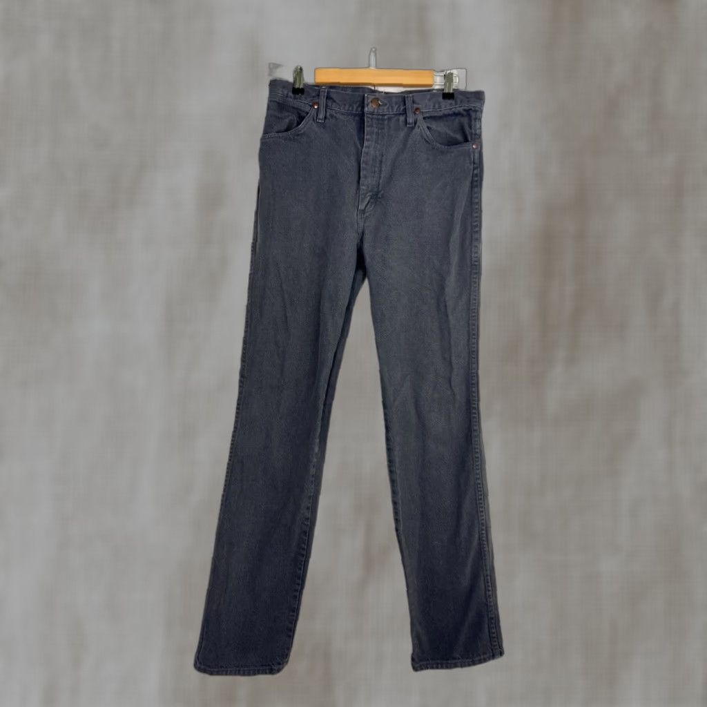 Wrangler VINTAGE Wrangler Jeans Mens 34x34 Gray Cotton USA Straight Size US 34 / EU 50 - 1 Thumbnail