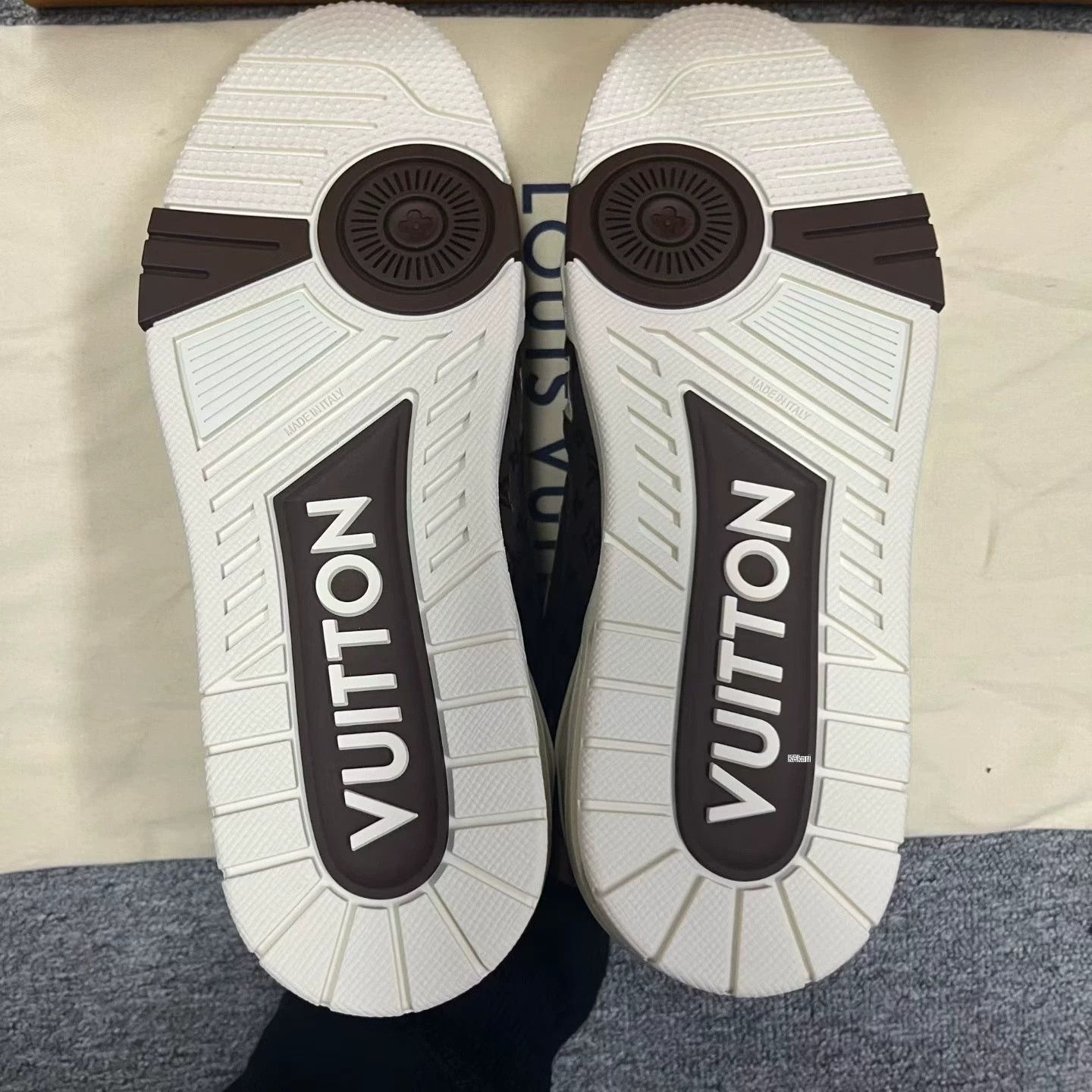 Louis Vuitton Louis Vuitton Red-Brown Low-Top Sneakers Size US 10 / EU 43 - 6 Thumbnail