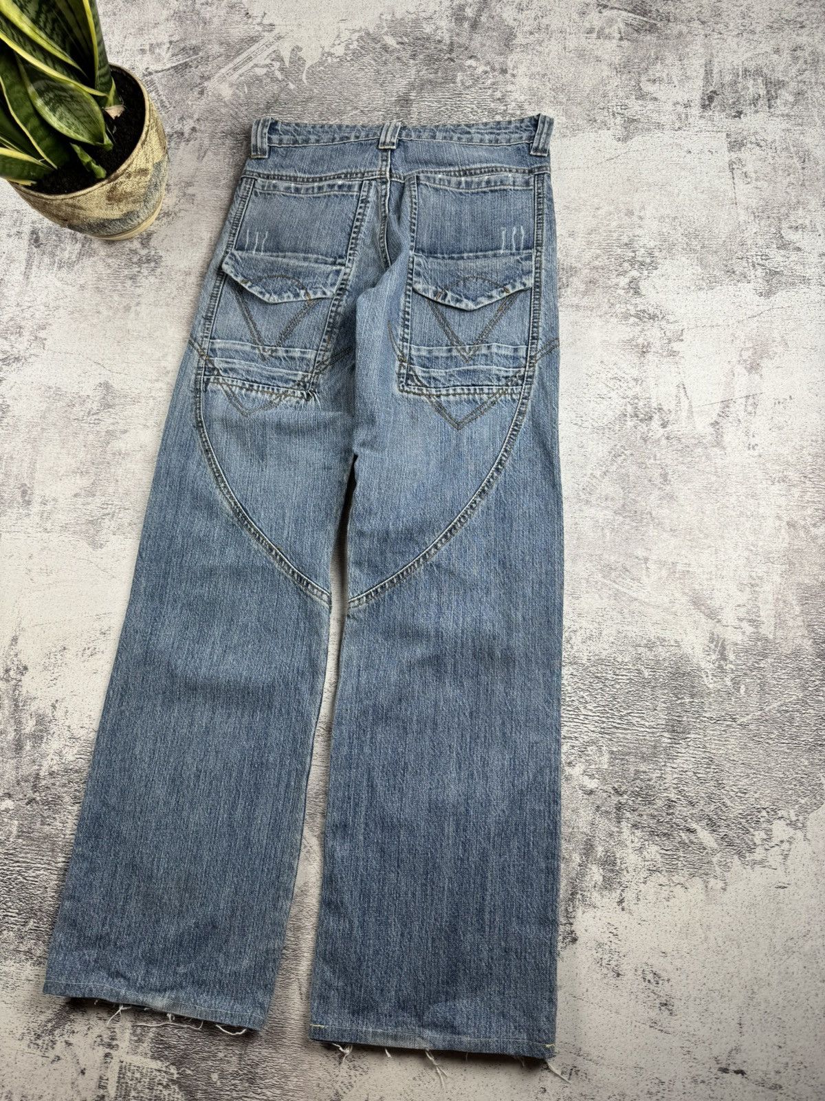 Diesel Diesel Vintage Hip Hop Rap Pocket Washed American USA 90s Jeans Pants Trousers Size US 29 - 4 Thumbnail