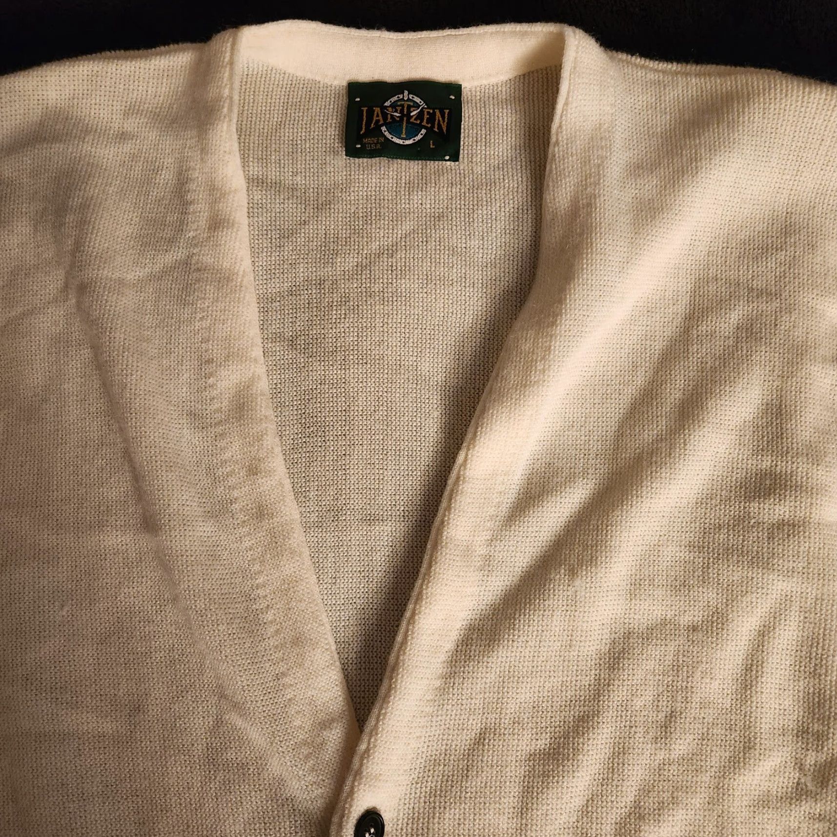 Jantzen VINTAGE Jantzen Cardigan Sweater Knit Mens Large Ivory USA Size US L / EU 52-54 / 3 - 3 Thumbnail