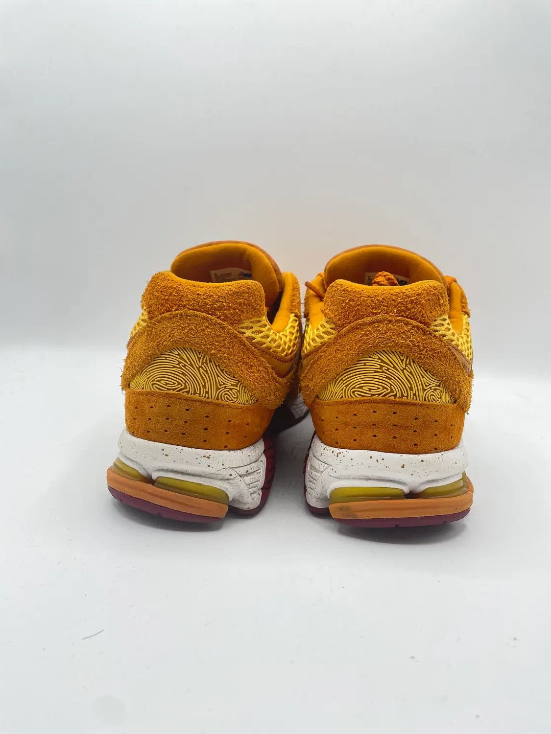 New Balance × Salehe Bembury Salehe Bembury 2002R Peace Be The Journey Size US 8.5 / EU 41-42 - 5 Thumbnail