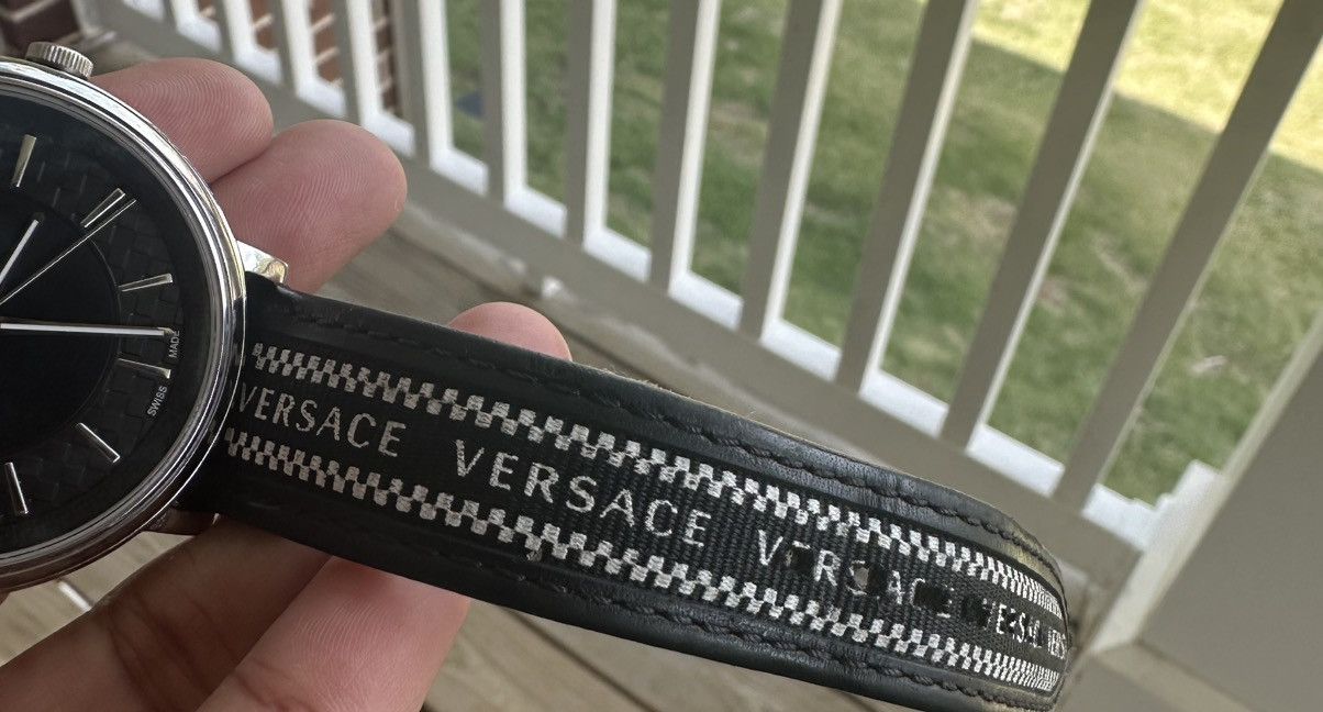 Versace Versace V-Circle Strap Watch Size 26 - 2 Thumbnail