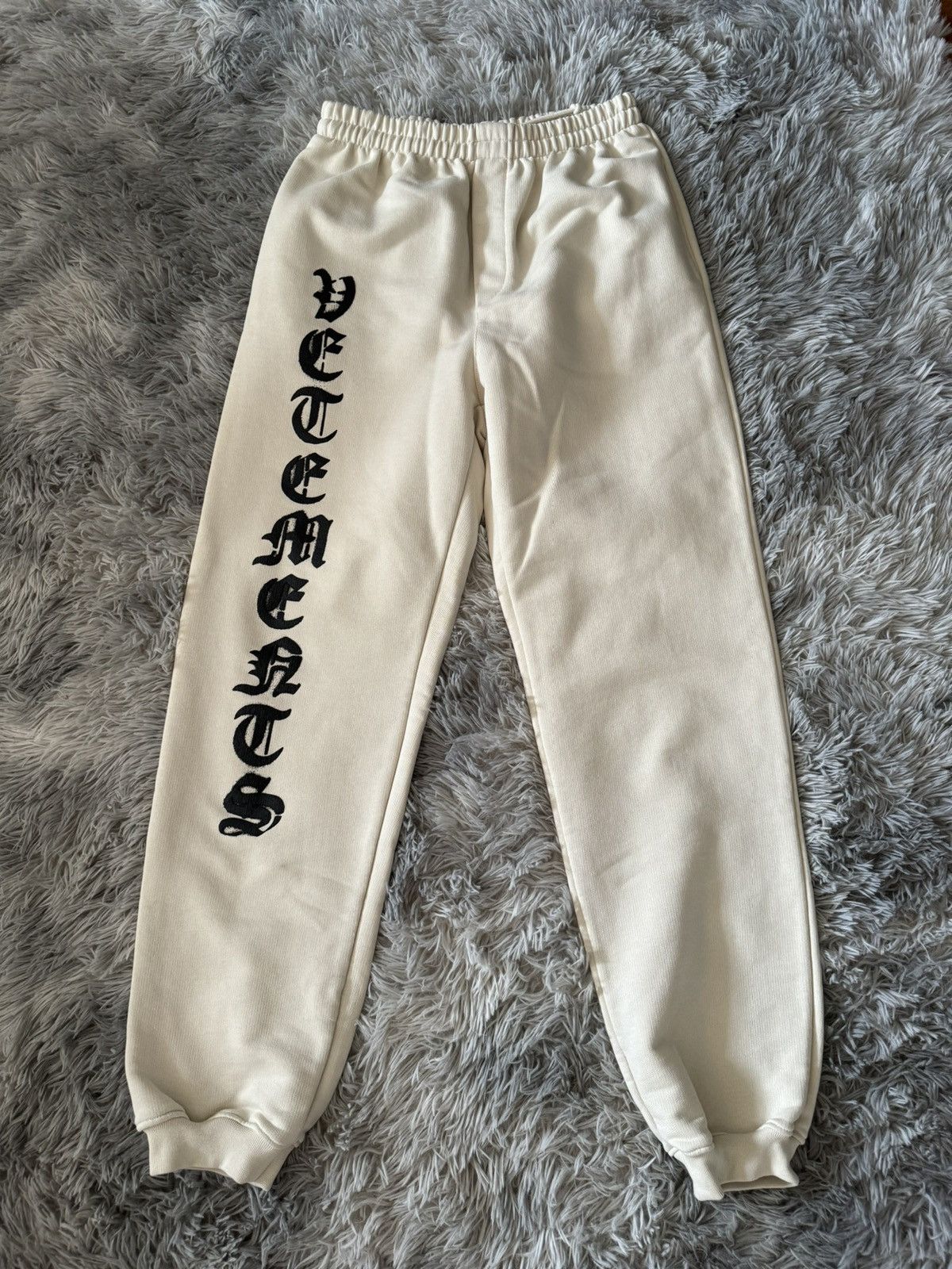 Vetements anarchy printed pants Size US 32 / EU 48 - 1 Thumbnail