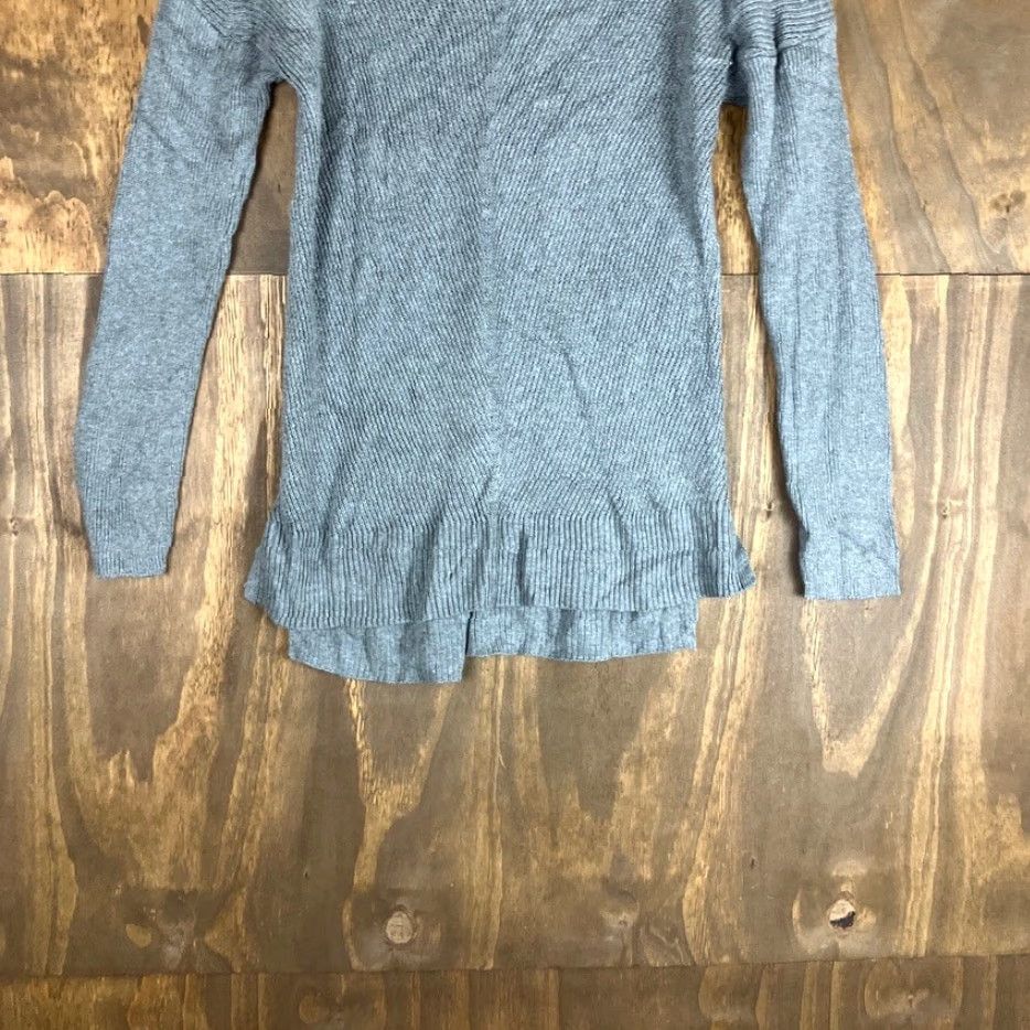 Banana Republic Banana Republic Womens Sweater Gray Round Neck Long Sleeve S Knit Pullover Casual Workwear Professional Minimalist 90s? Size S / US 4 / IT 40 - 5 Thumbnail