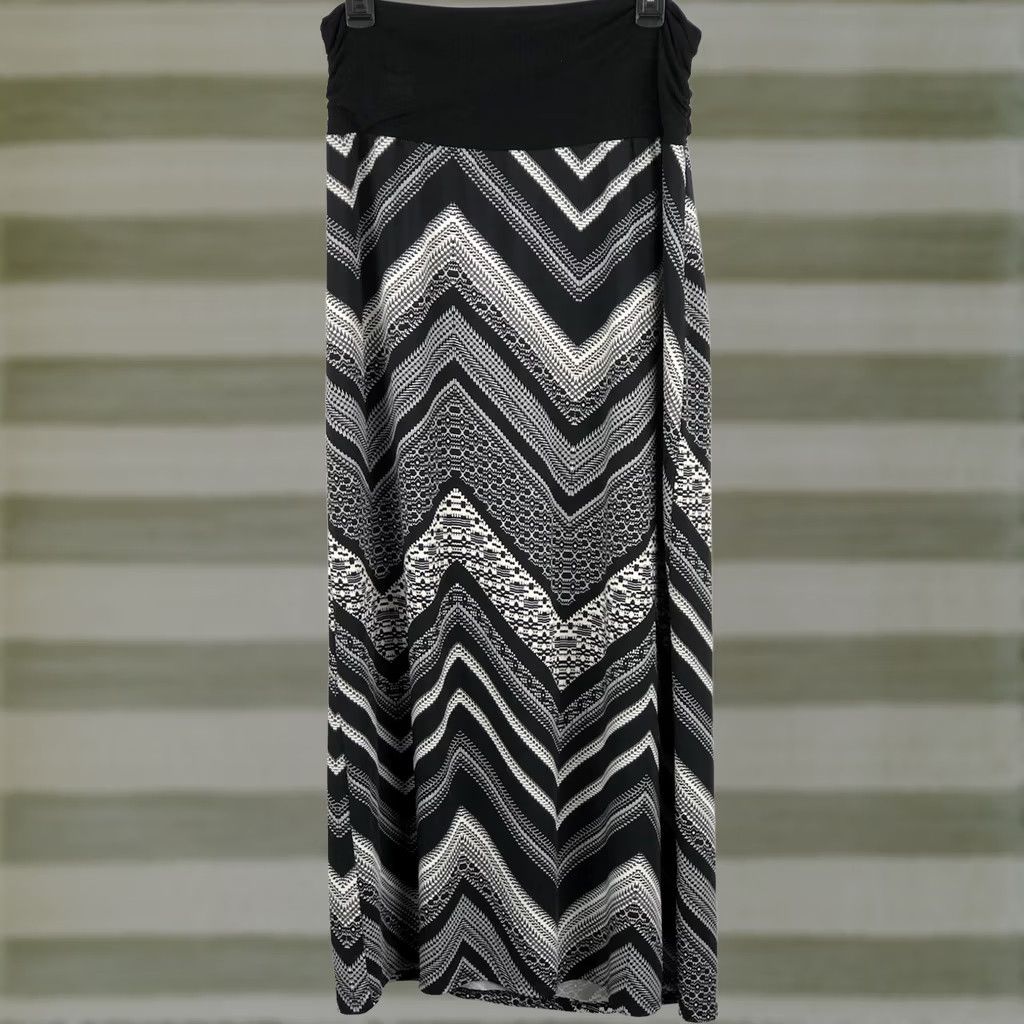 Vintage VINTAGE AB Studio Skirt Maxi L Black White Chevron Ruched Aztec Boho Hippie Geometric 30” Waist Long Women Size 36" / US 14 / IT 50 - 1 Thumbnail