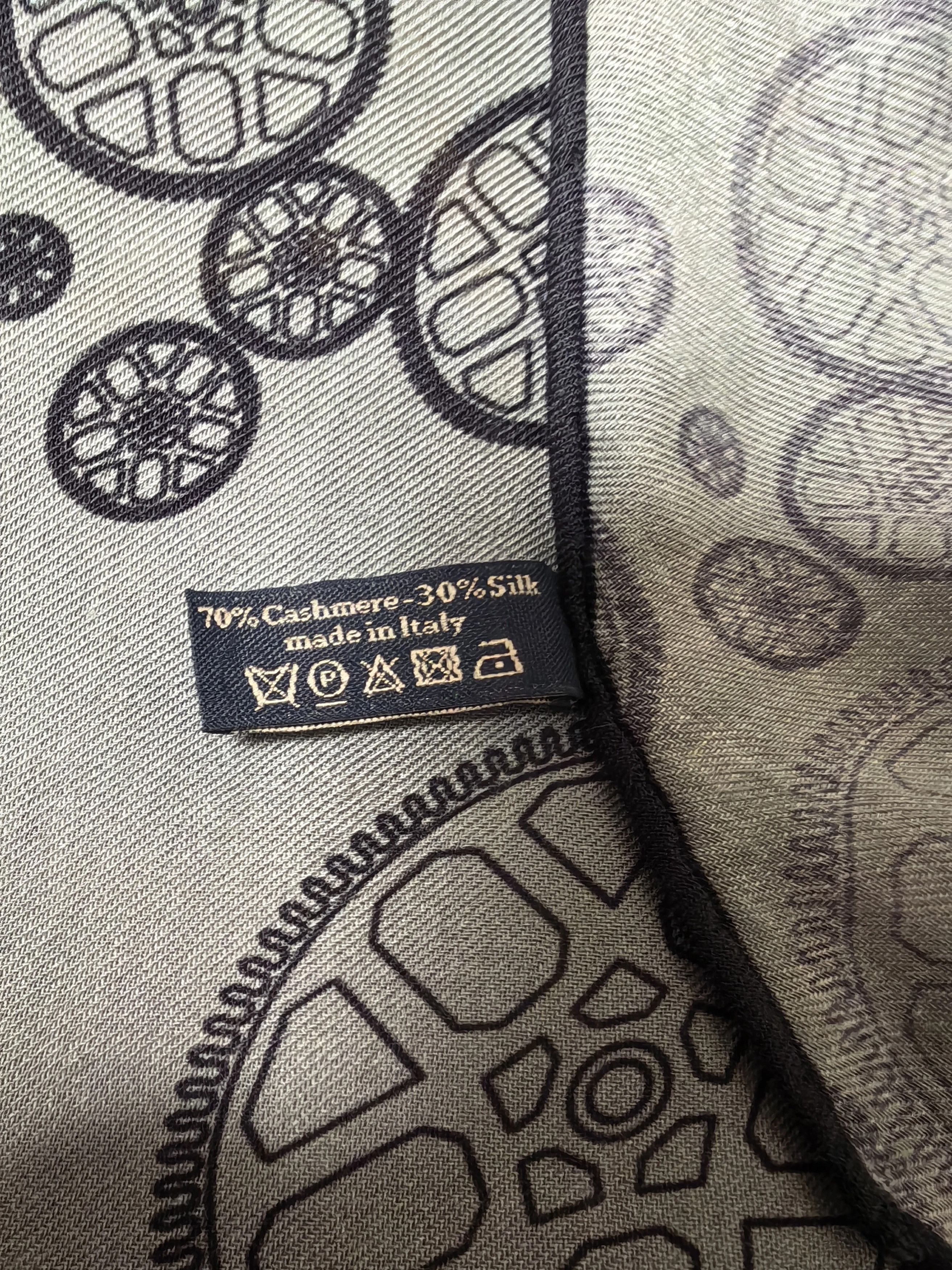 Harry Winston Harry Winston Women's 70% Cashmere 30% Silk New Scarf Size ONE SIZE - 2 Thumbnail