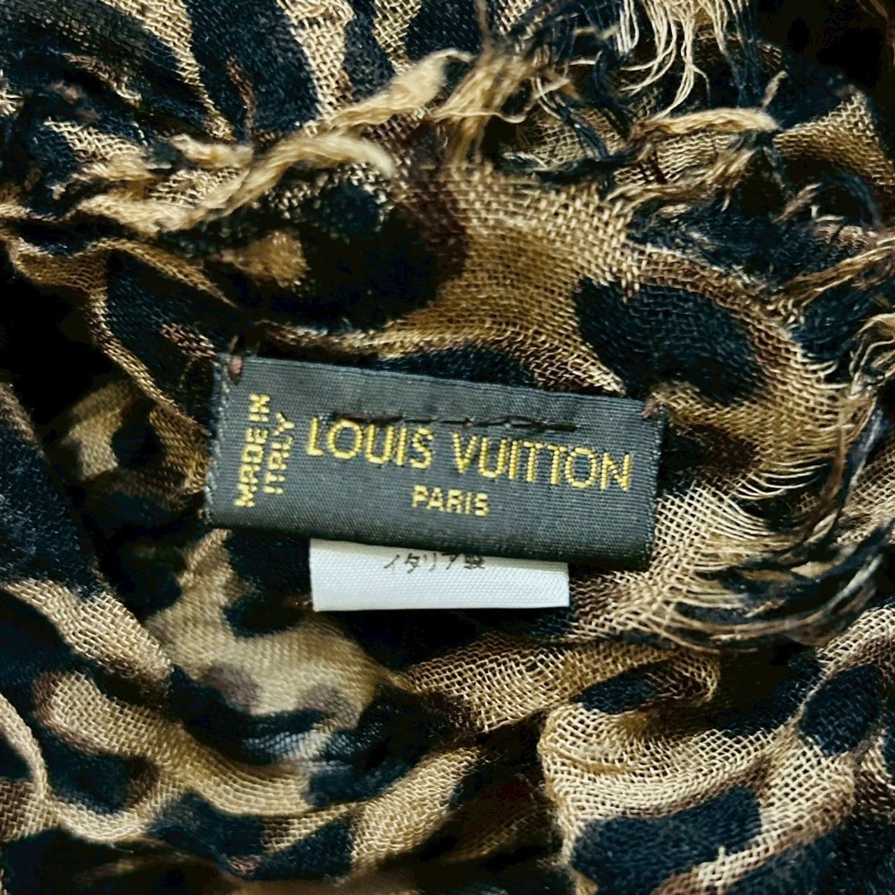 Louis Vuitton Louis Vuitton Leopard Stole Cashmere Silk Scarf Size ONE SIZE - 4 Thumbnail