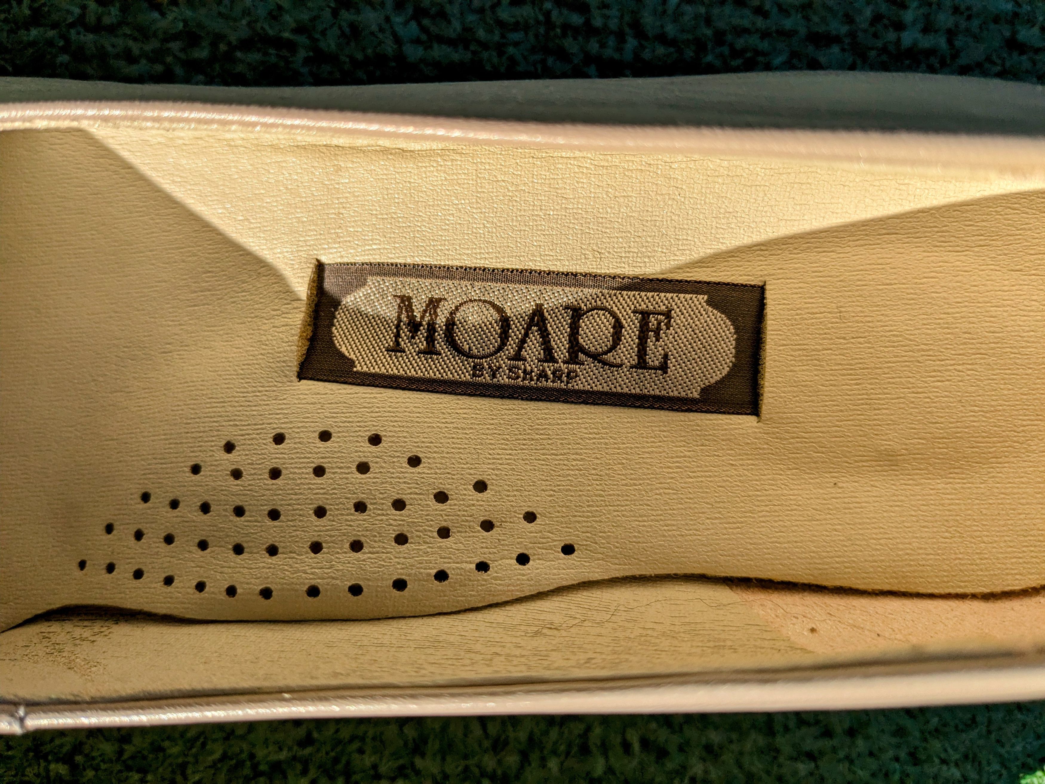 Vintage Moare by Sharp 1970s Vintage Leather Mid-Heel Retro Pumps Size US 7 / IT 37 - 10 Thumbnail