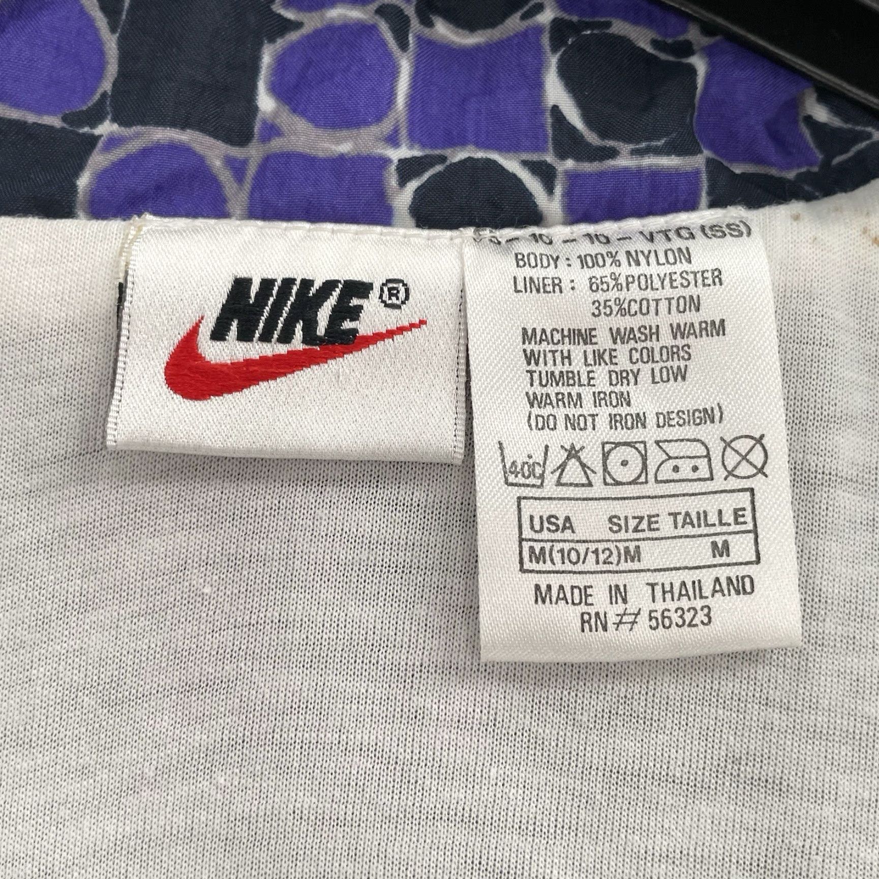 Nike VINTAGE Nike Jacket Womens Medium Purple Full Zip Lined Windbreaker Ladies 10-12 Size M / US 6-8 / IT 42-44 - 7 Thumbnail