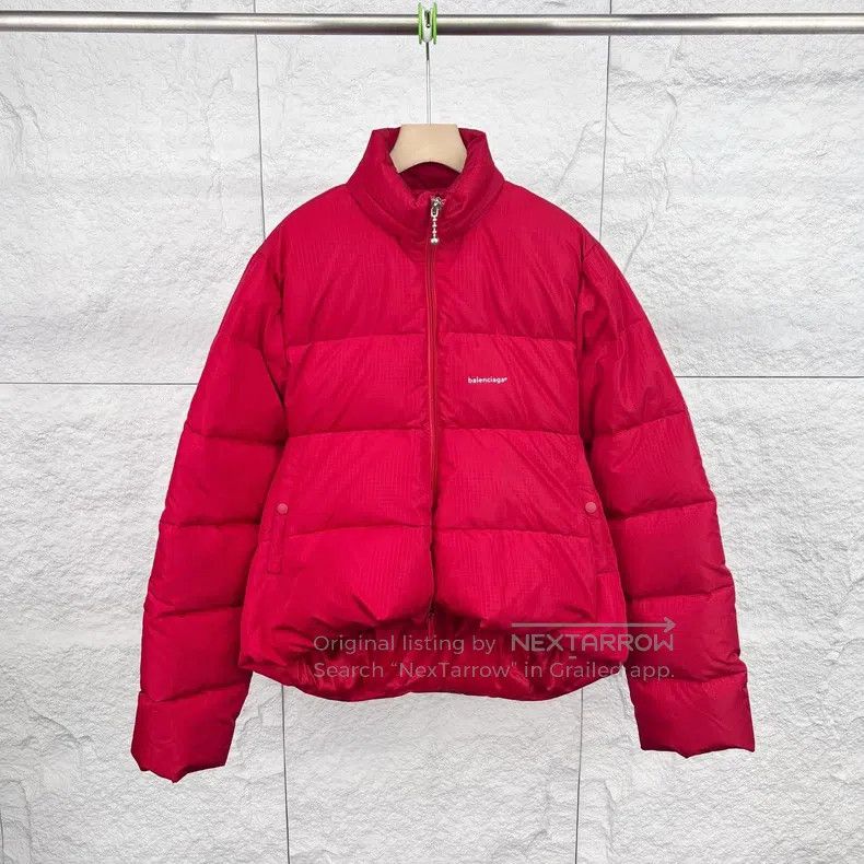 Balenciaga Balenciaga Red Letter Print Stand Collar Long Sleeve Down Size US S / EU 44-46 / 1 - 1 Thumbnail