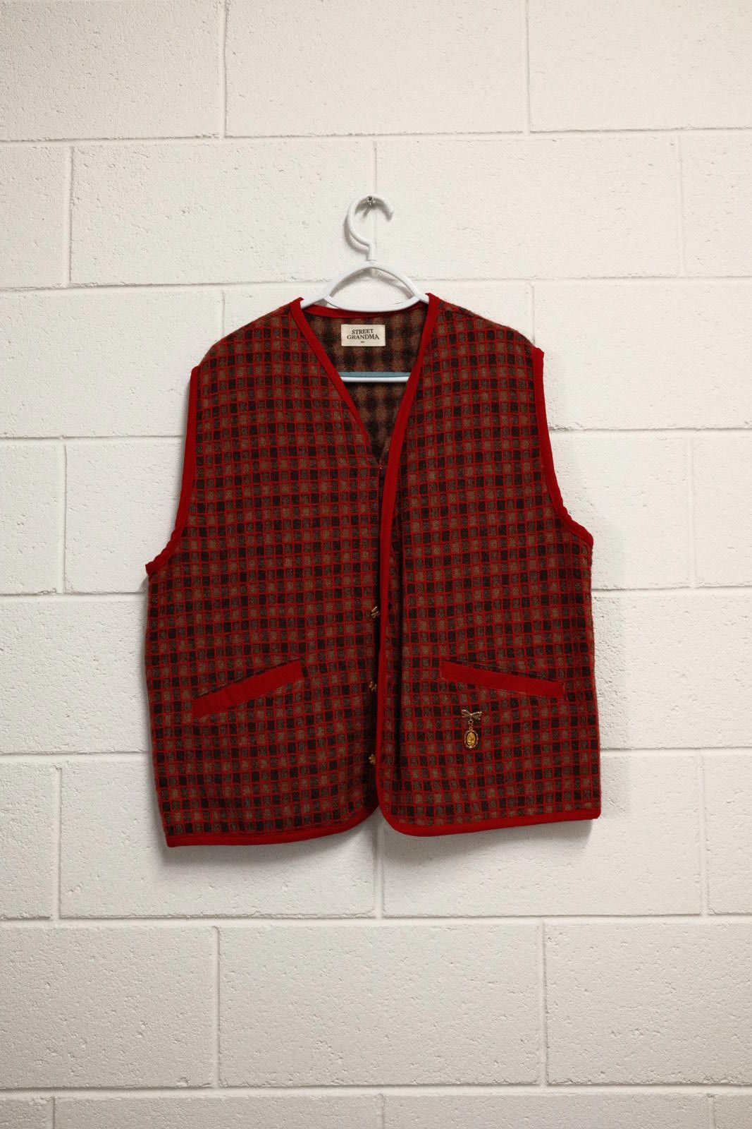 Other Cozy Red and Brown Plaid Wool Vest by Street Grandma Size L / US 10 / IT 46 - 1 Thumbnail
