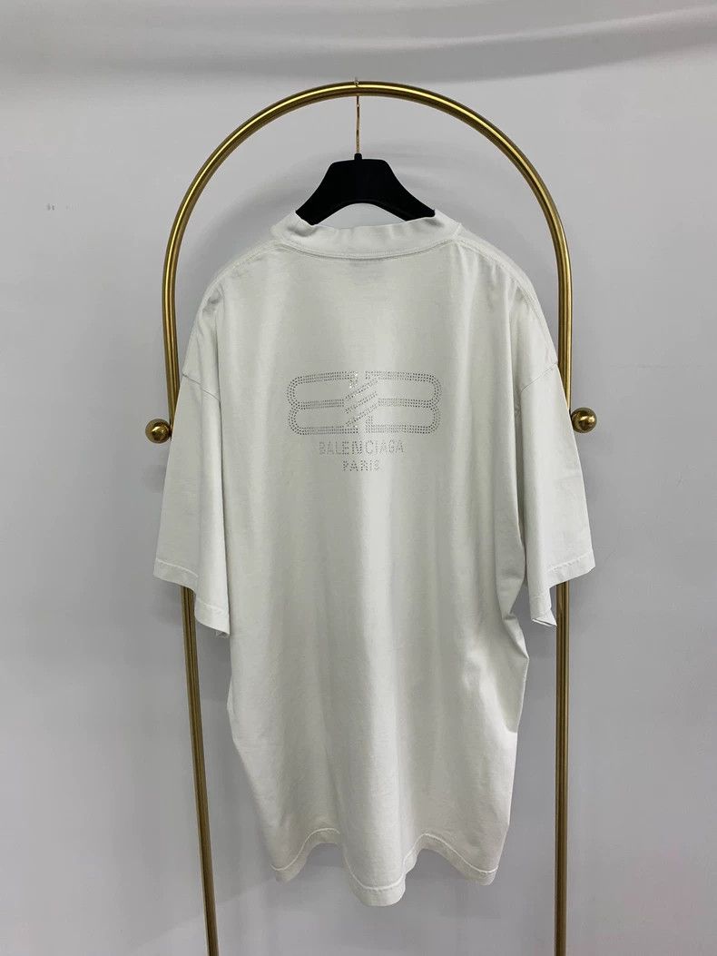 Balenciaga Balenciaga White Rhinestone Letter Logo Short Sleeve T-Shi Size US L / EU 52-54 / 3 - 2 Thumbnail