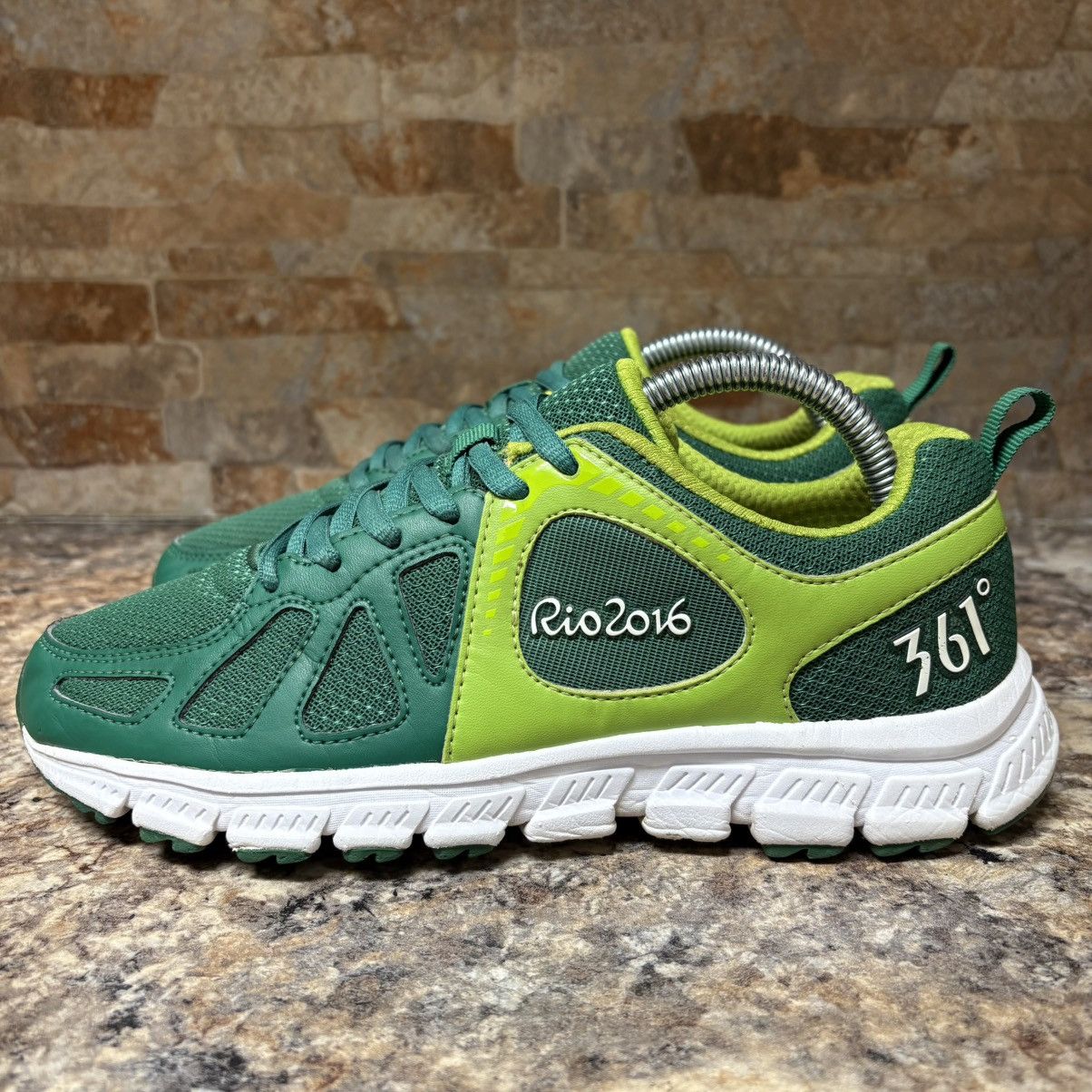 Vintage 361 Degrees RIO 2016 OLYMPICS Sneakers Size US 7 / EU 40 - 4 Thumbnail
