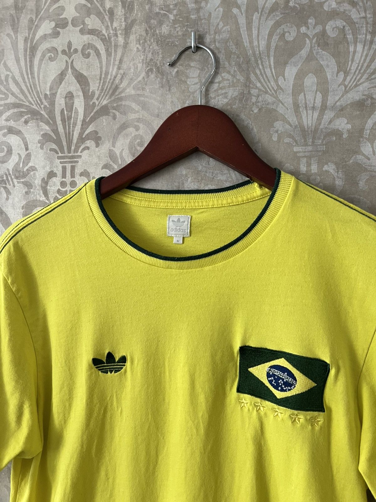 Adidas Vintage Adidas Brasil Football Tee Brazil Soccer Shirt Size US M / EU 48-50 / 2 - 2 Thumbnail