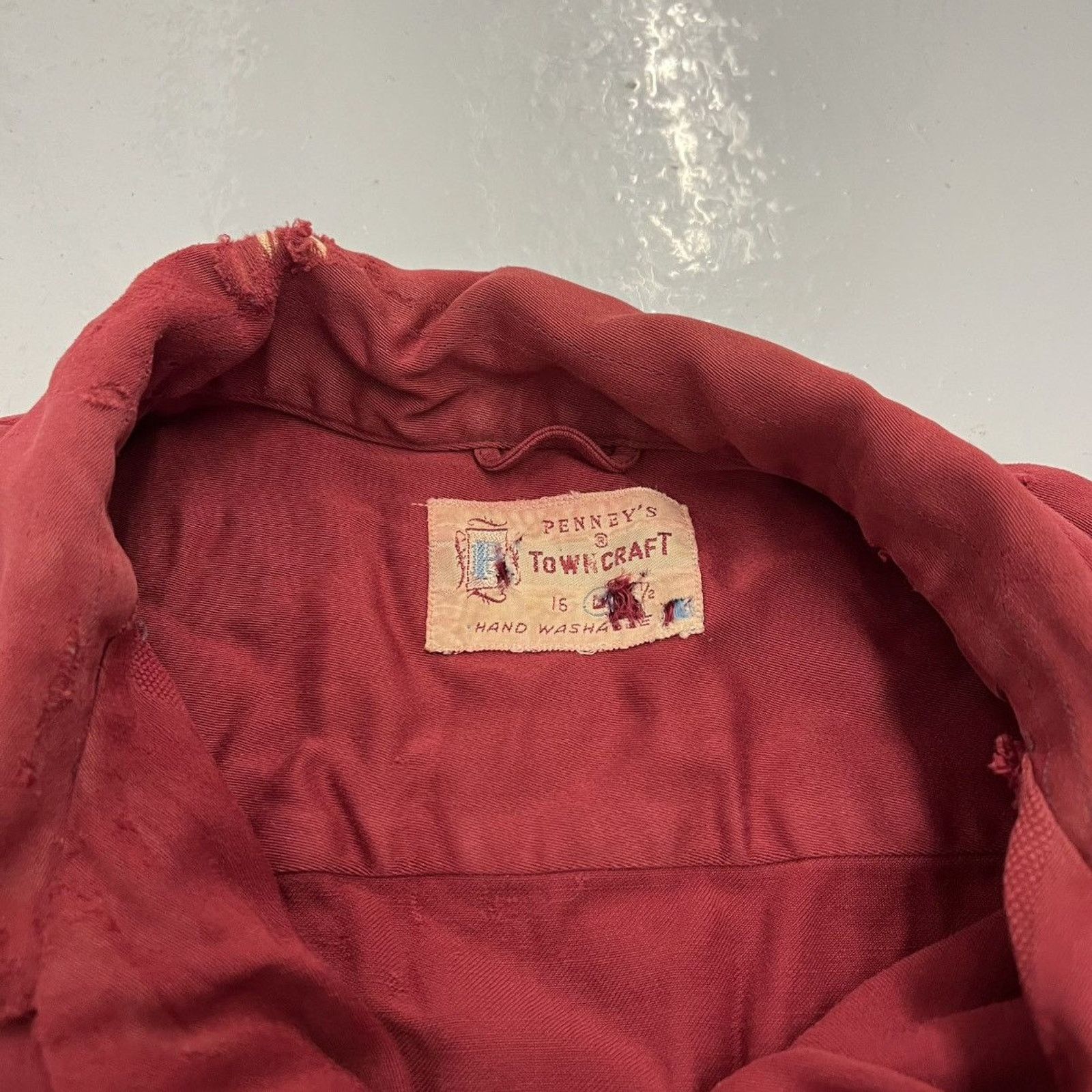 Other Vintage 50s Penney's Red Heavyweight Rayon Loop Collar Size US L / EU 52-54 / 3 - 5 Thumbnail