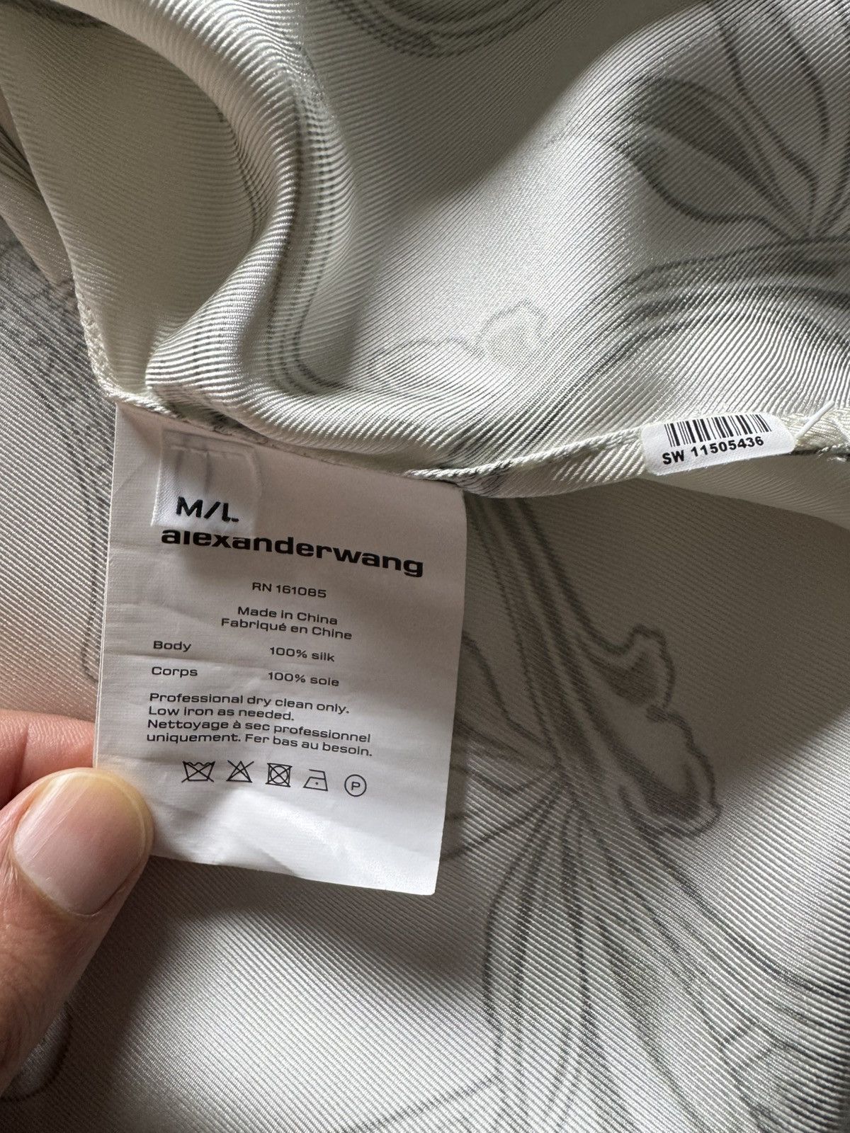 Alexander Wang Alexander Wang Ivory/Green Money Print Silk Shirt Size US L / EU 52-54 / 3 - 5 Thumbnail