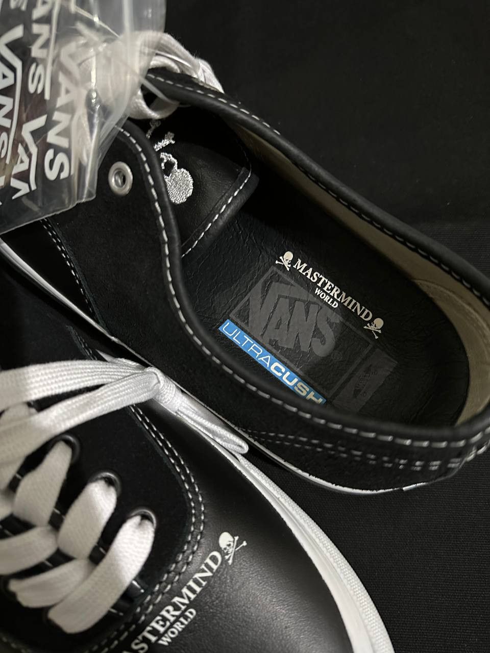 Vans VANS VAULT X MASTERMIND JAPAN AUTHENTIC LX Size US 9 / EU 42 - 4 Thumbnail