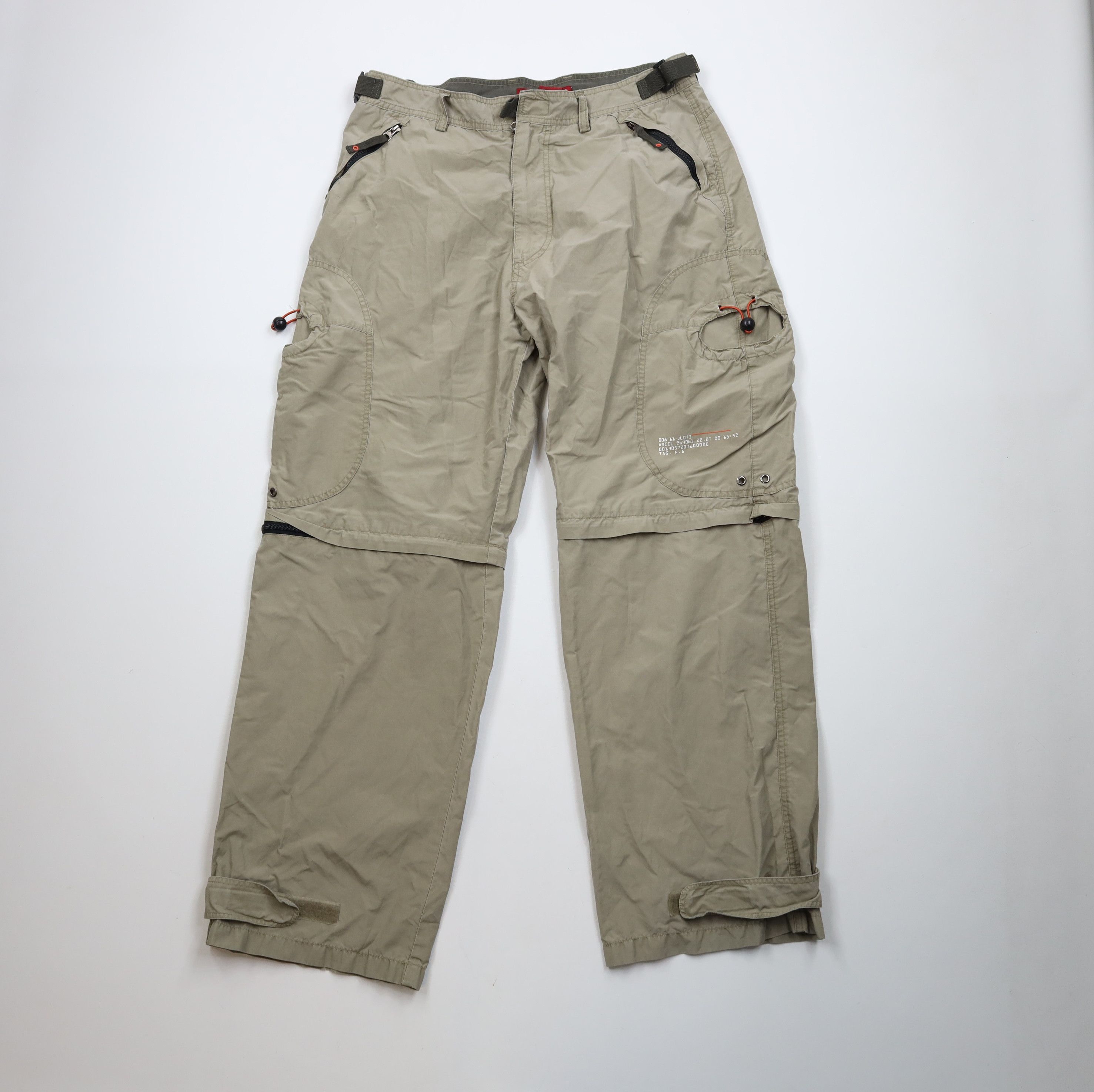 Vintage Vintage 90s Y2K Streetwear Convertible Cargo Pants Shorts Size US 36 / EU 52 - 1 Thumbnail