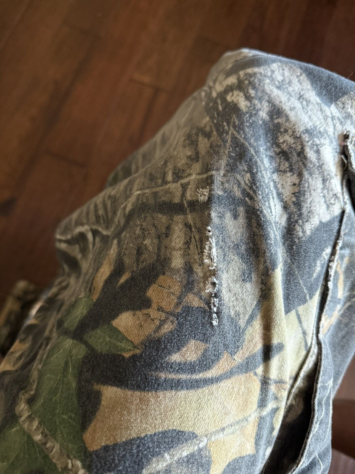 Cabelas Camo Cargo Pants Size US 33 - 7 Thumbnail