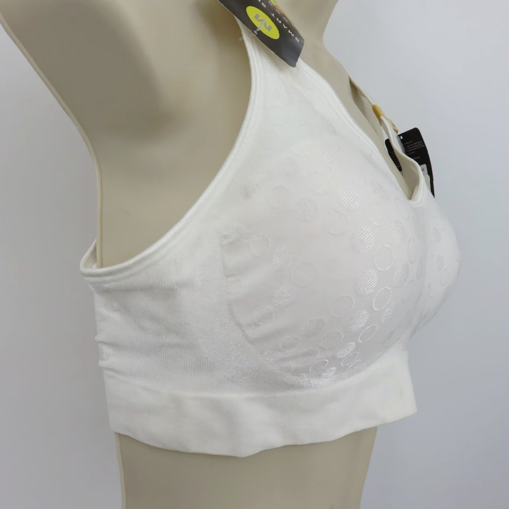 Vintage Bali Comfort Revolution Wireless Bra M White Womens Medium Vintage? No. (But must be exactly from original words; avoid adding) Size ONE SIZE - 4 Thumbnail