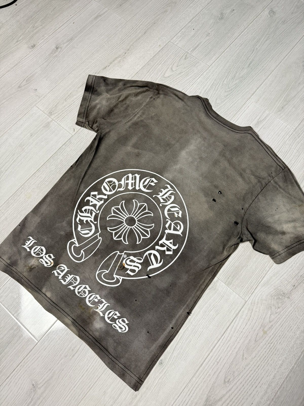 Chrome Hearts Chrome Hearts Sun Faded Los Angeles Horseshoe T-Shirt Size US M / EU 48-50 / 2 - 3 Thumbnail