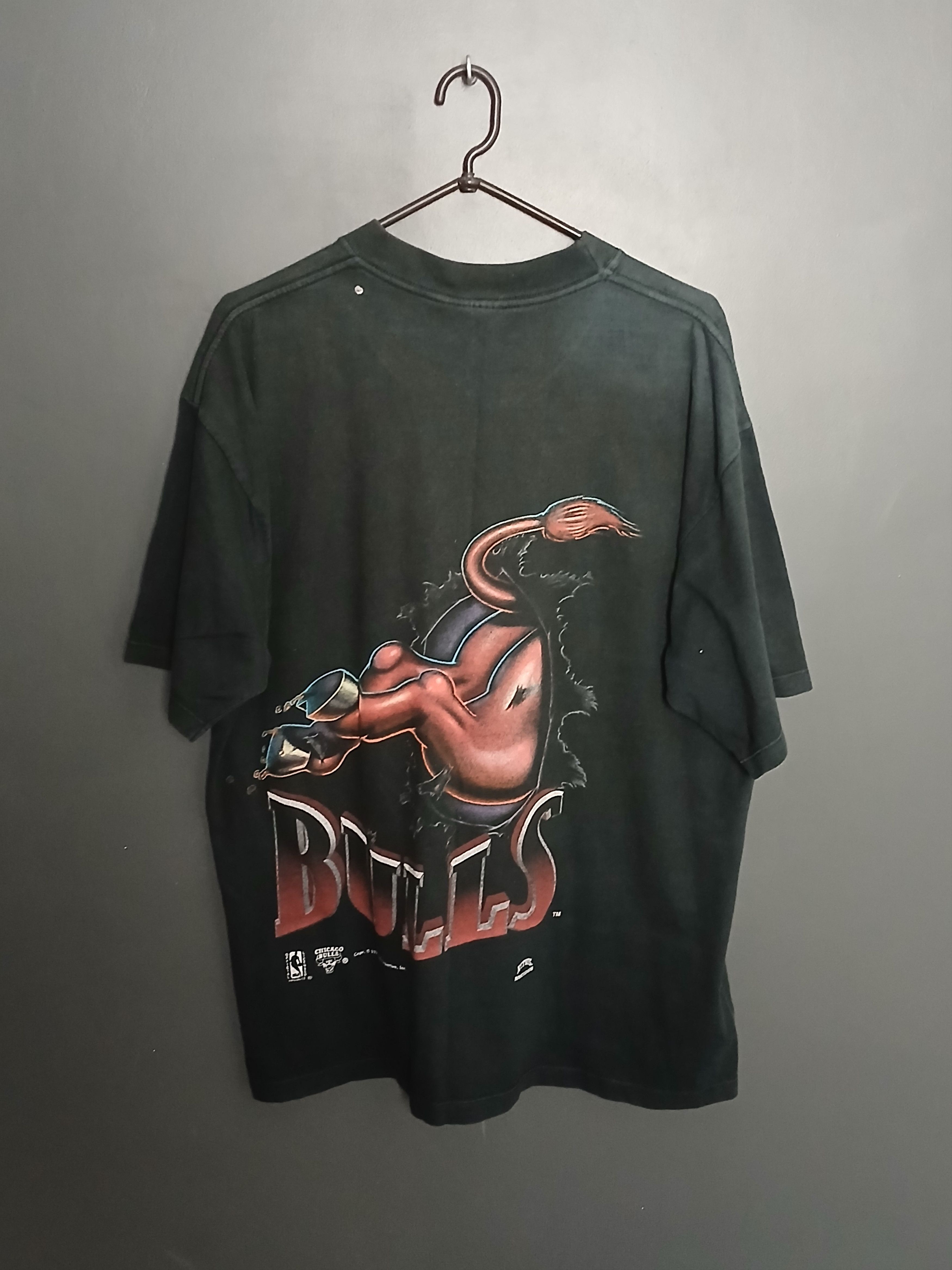NBA Vintage NBA Chicago Bulls Basketball T-Shirt Size US XL / EU 56 / 4 - 2 Thumbnail