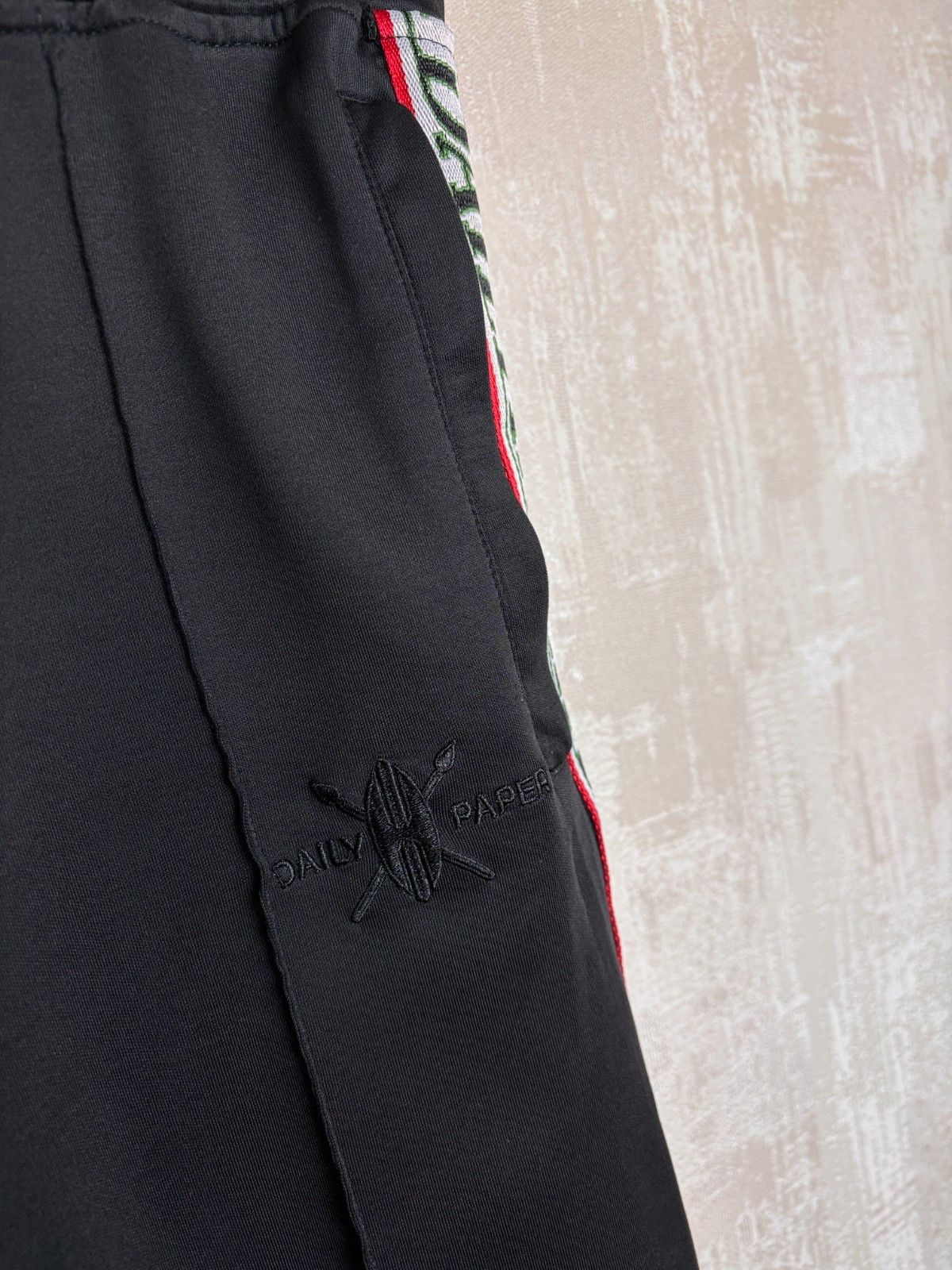 Daily Paper Daily Paper Tape Logo Sweatpants Track Pants Size US 28 / EU 44 - 4 Thumbnail