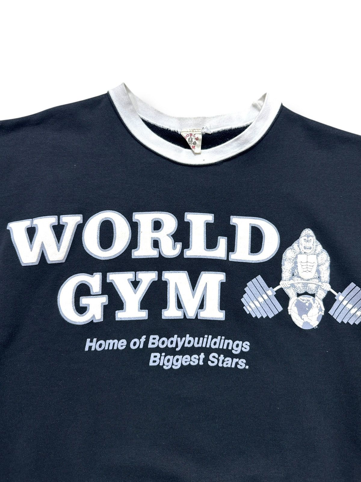 Vintage *RARE* VINTAGE 90s WORLD GYM JAPAN GORILLA SWEATER Size US M / EU 48-50 / 2 - 2 Thumbnail