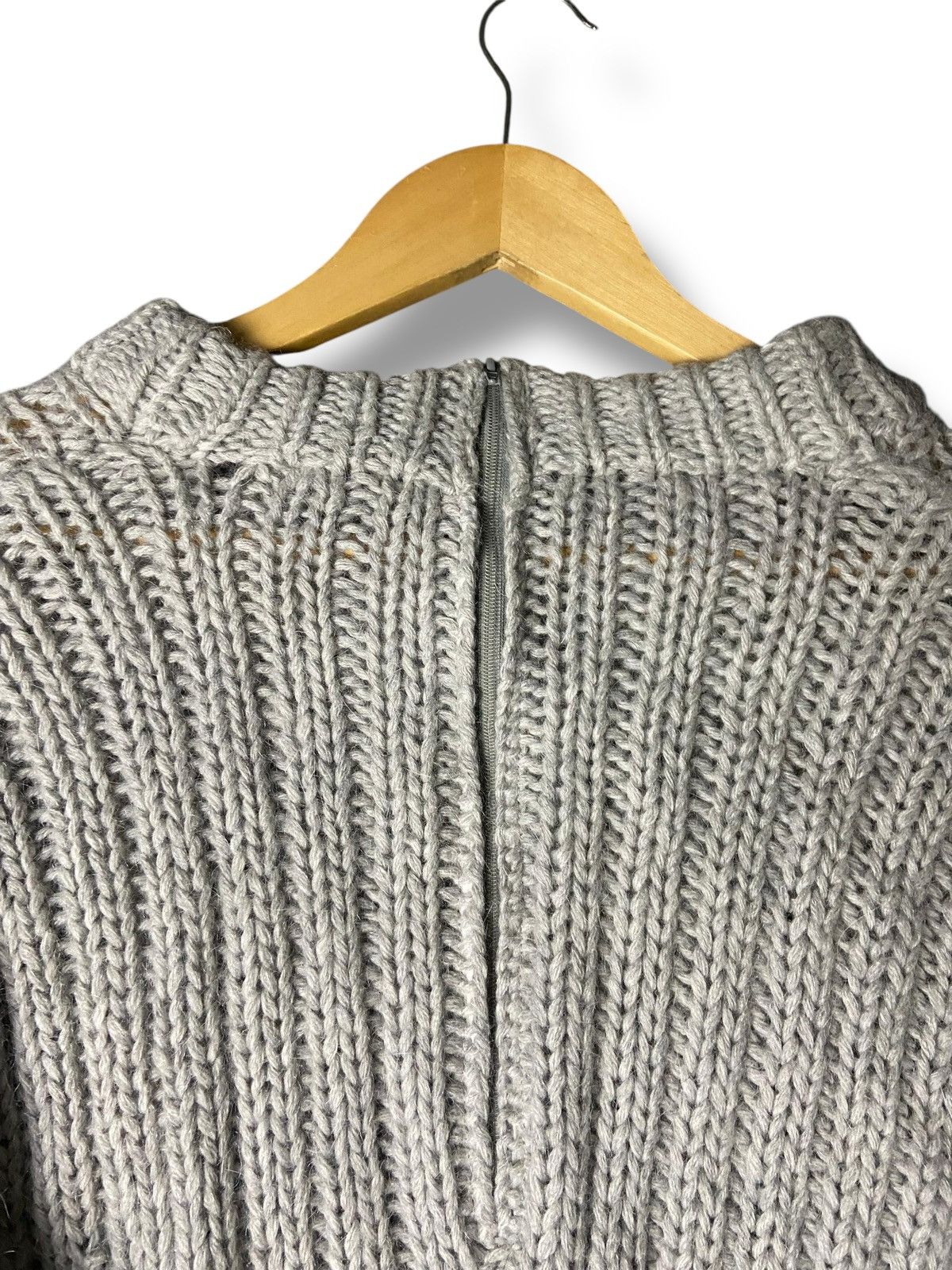 Japanese Brand Diagram Grace Cable Knit Sweaters with Fringes Sleeves (165) Size L / US 10 / IT 46 - 5 Thumbnail